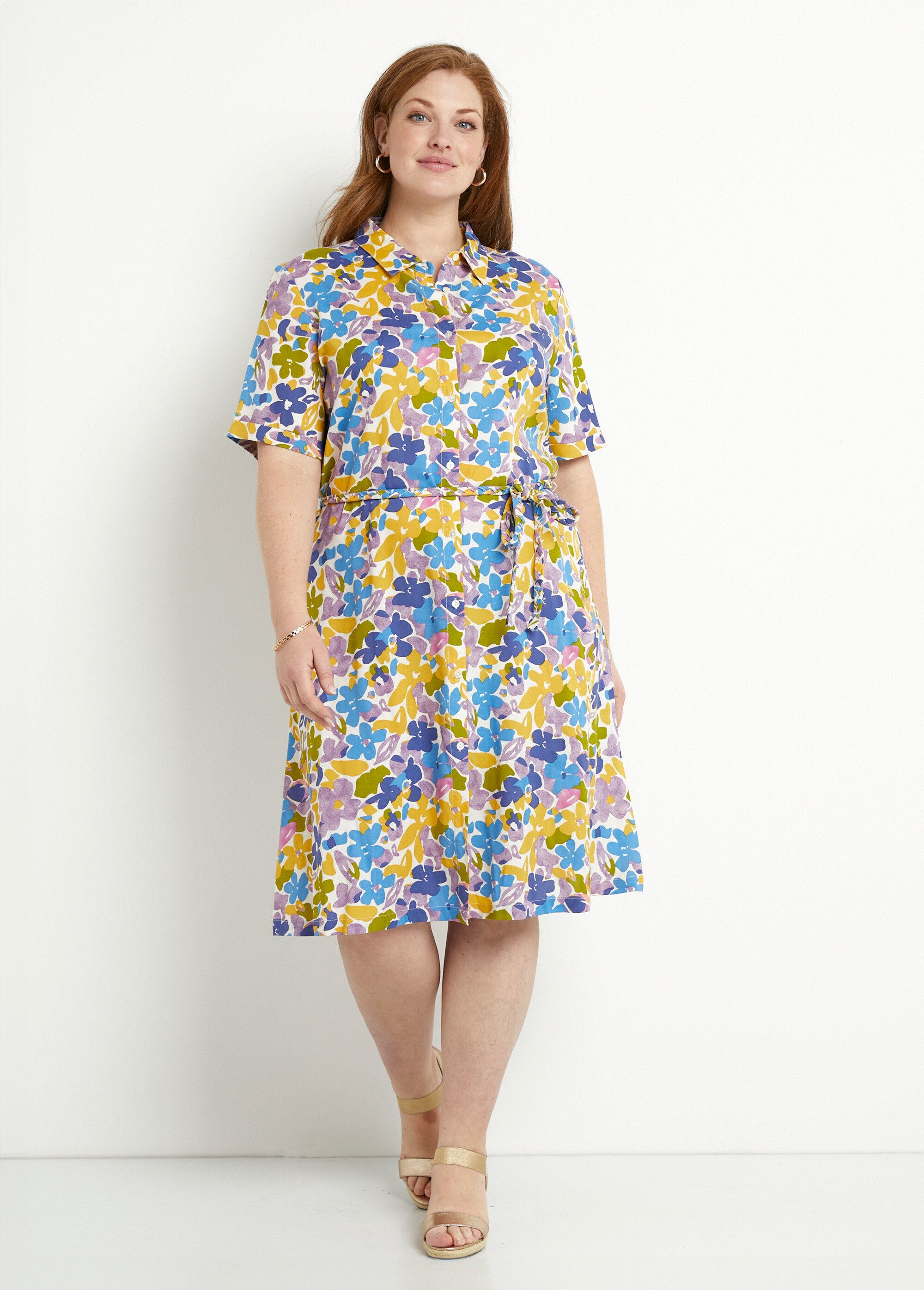 Robe-chemiser droite courte motif fleuri