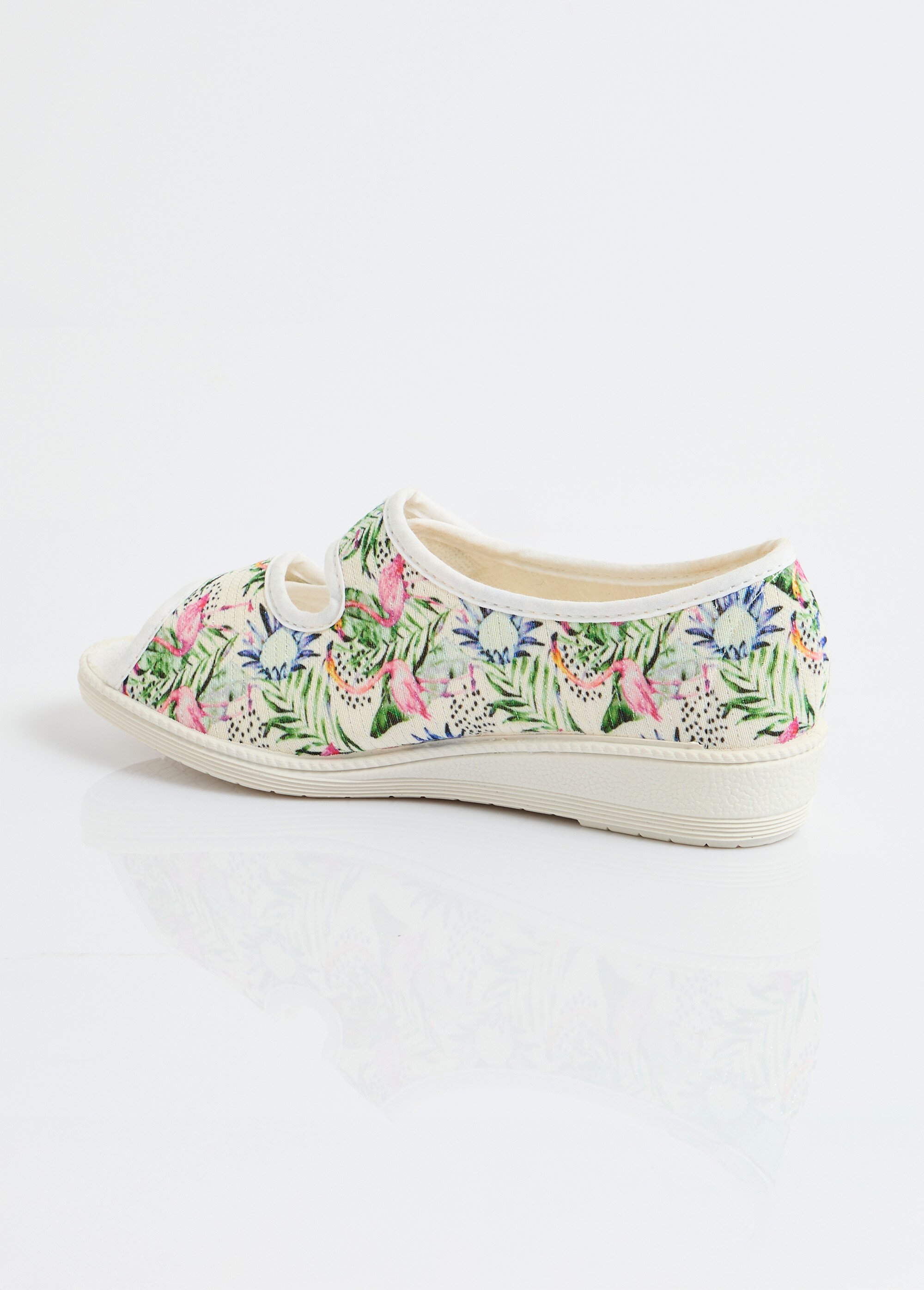 Sandales largeur confort bout ouvert