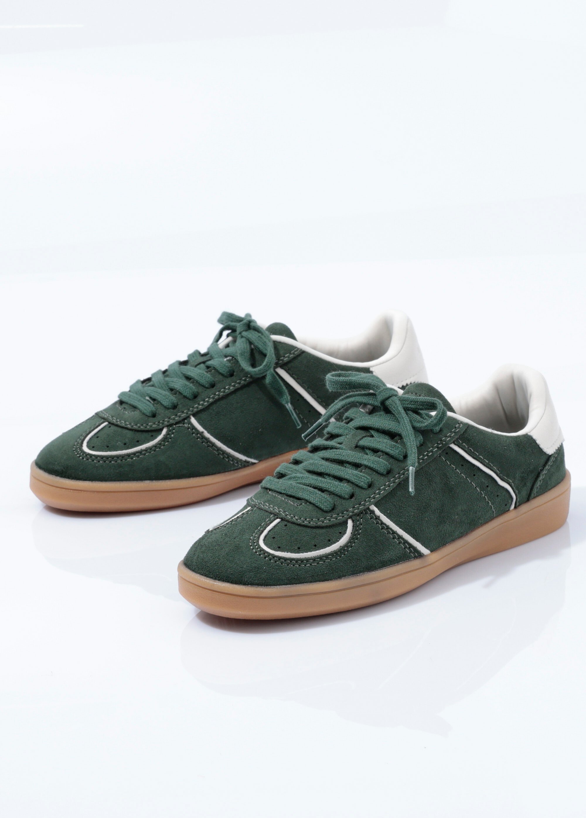 Baskets plates à lacets thème vintage