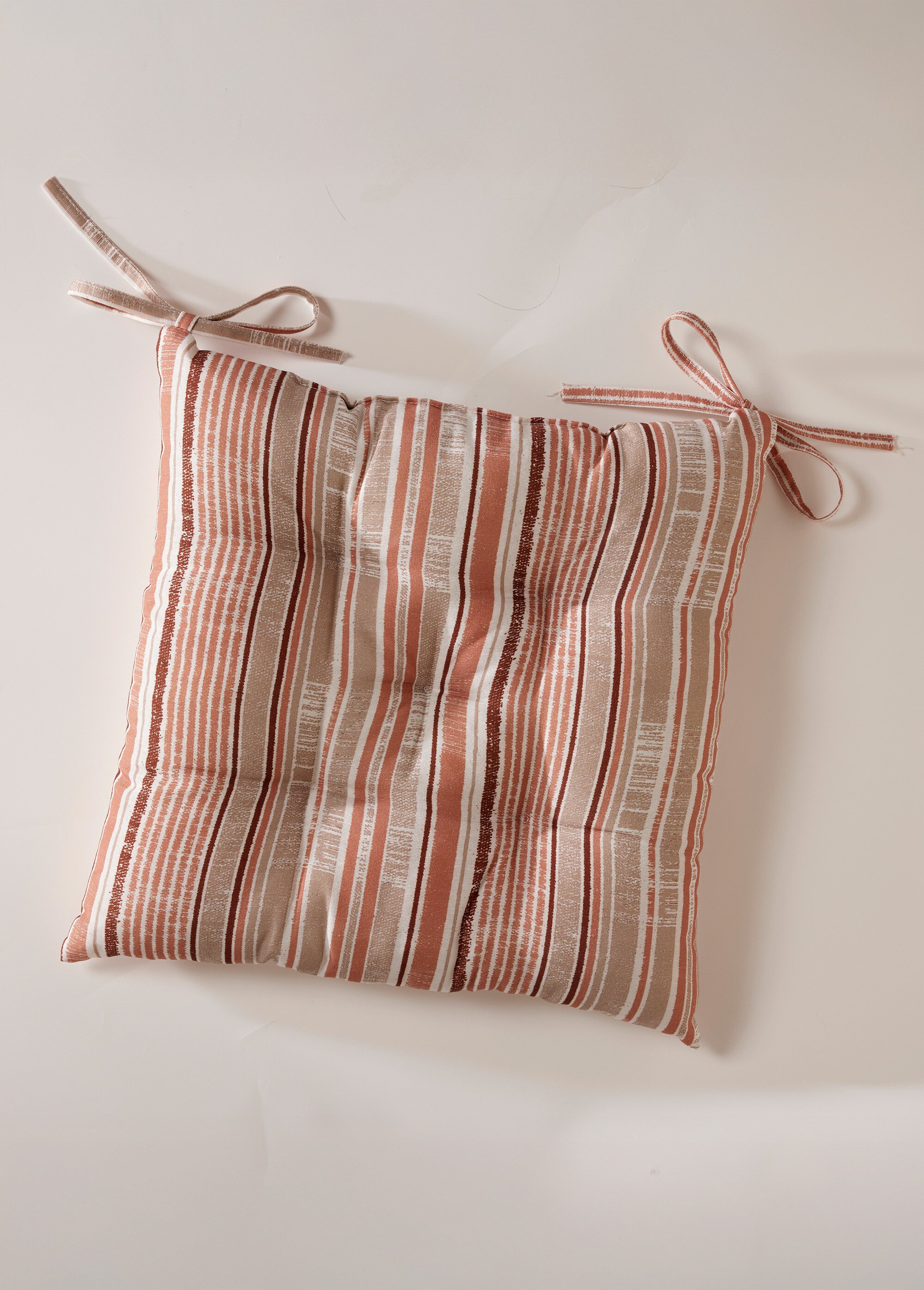 Galette de chaise capitonnée unie ou rayée Orange REFLET FA1