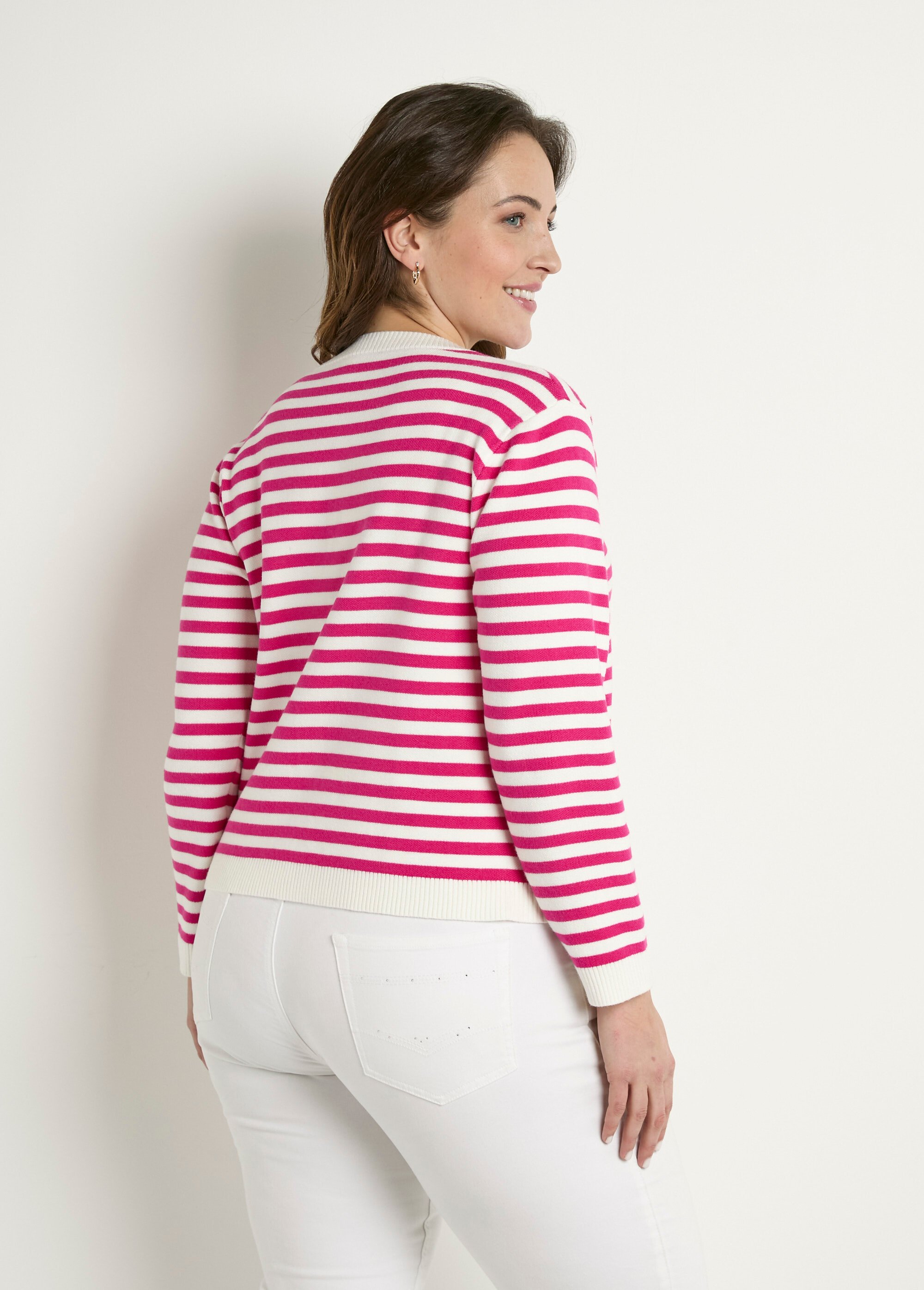 Gilet cardigan court col rond rayé boutonné