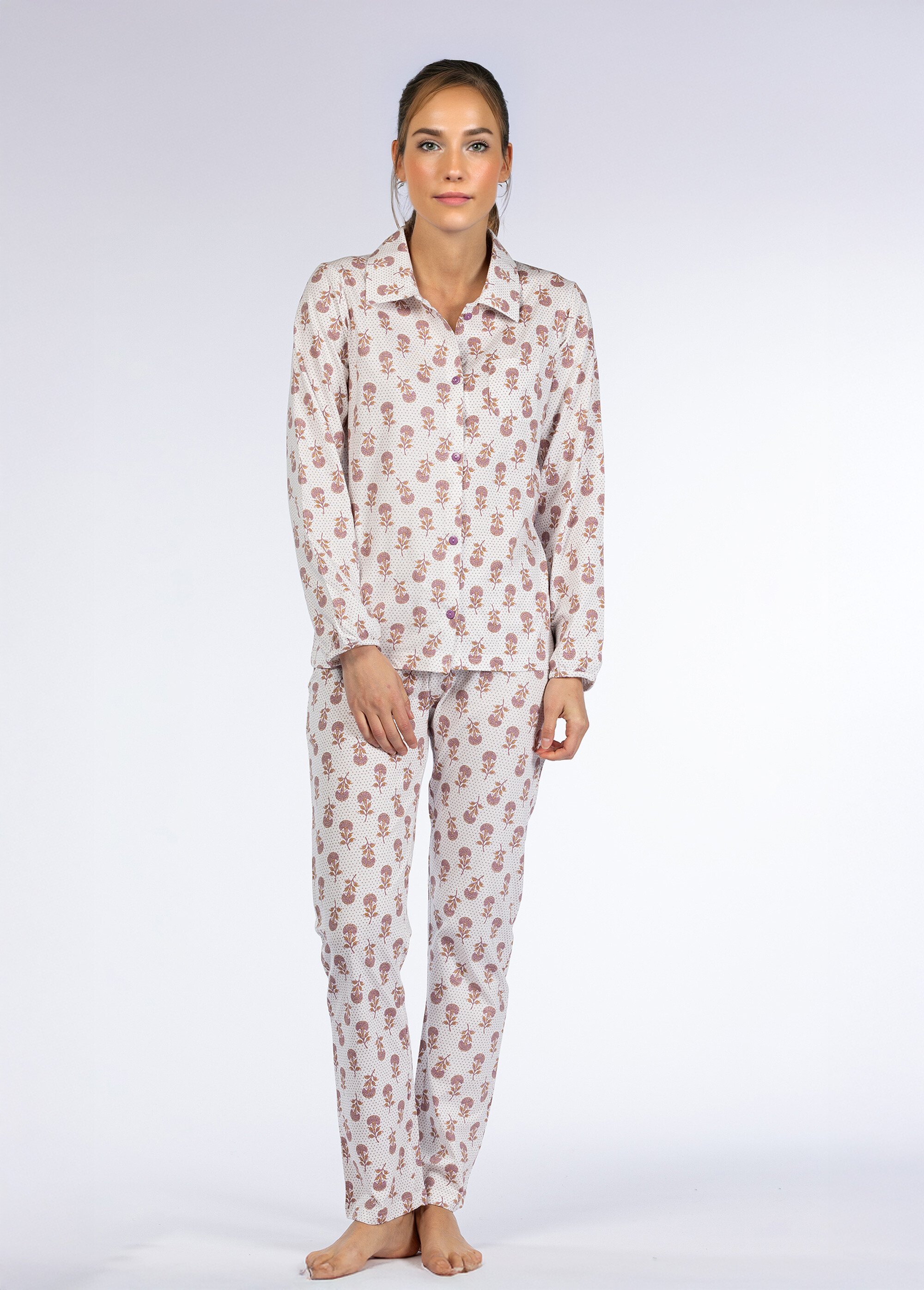 Pyjama long imprimé boutonné
