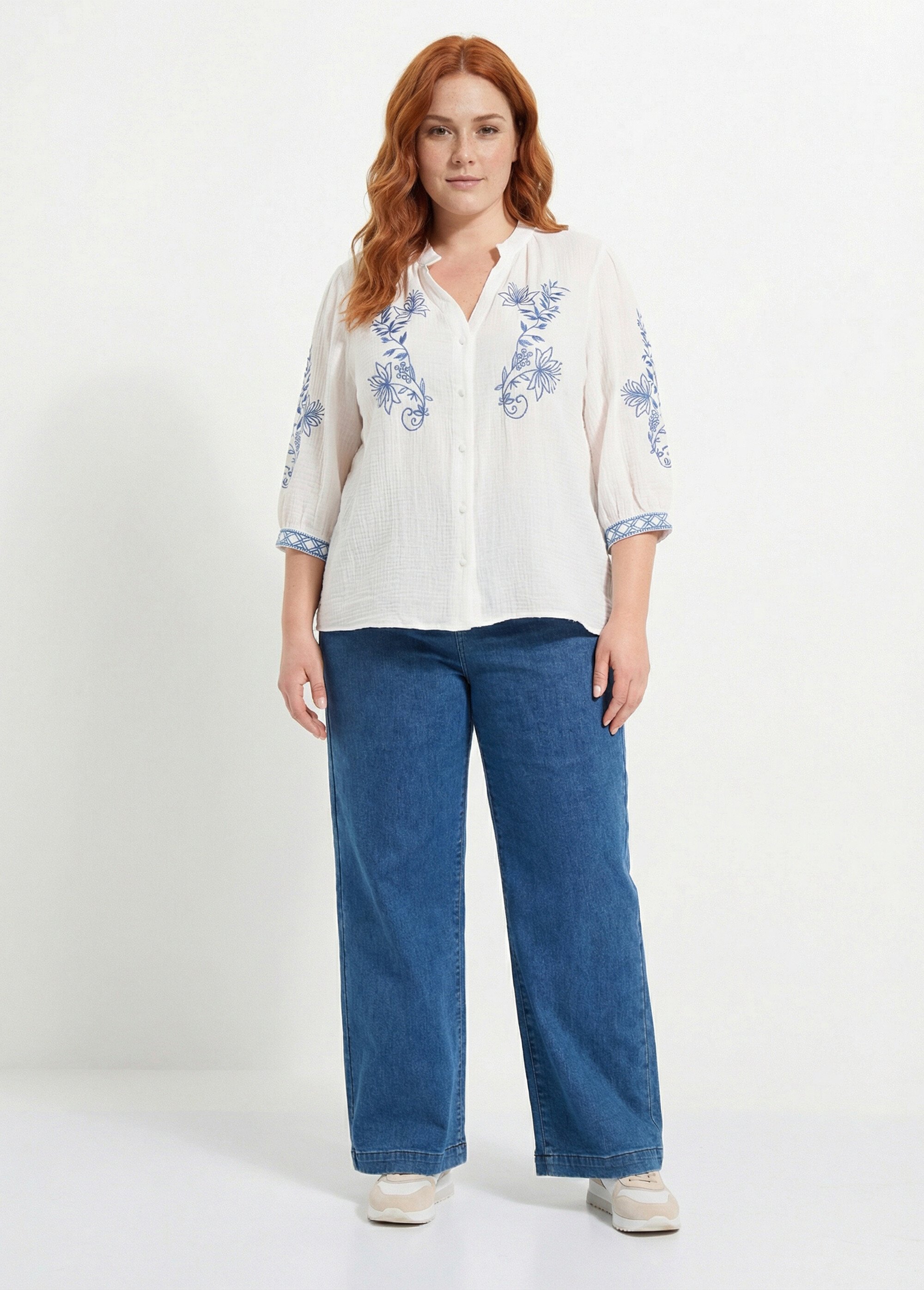 Blouse en gaze de coton avec broderies Femme Grande Taille Blanc MA-M831-83 SF1