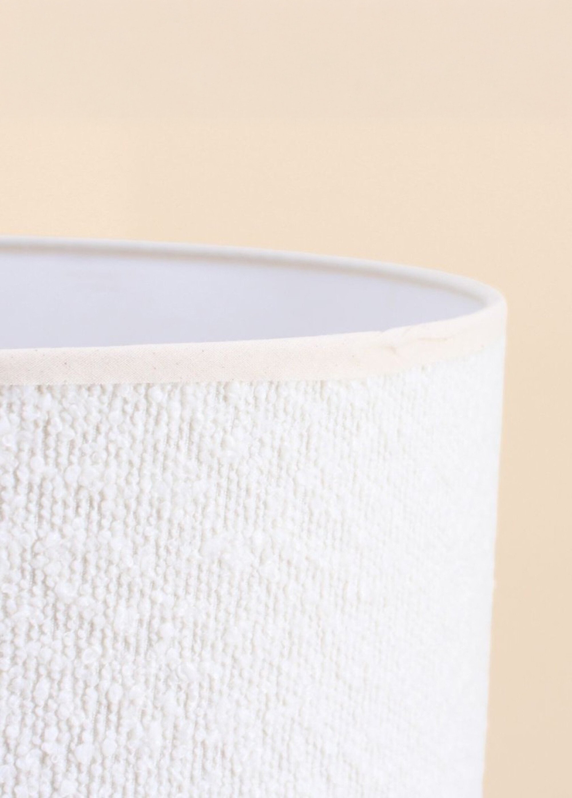 Lampe aspect brut avec abat jour tissu