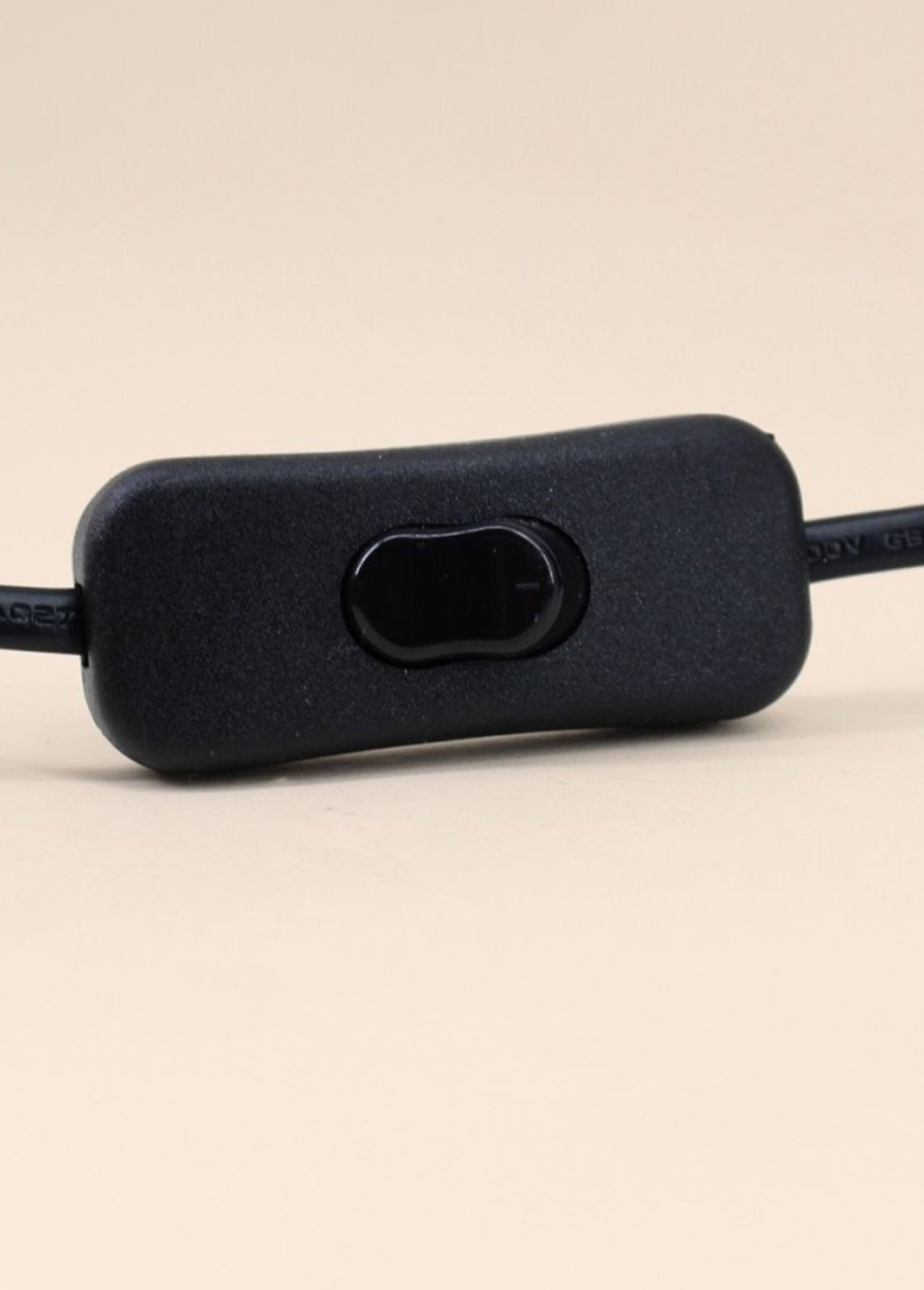 Lampe aspect brut avec abat jour tissu BEIGE NOR-29375 DE2