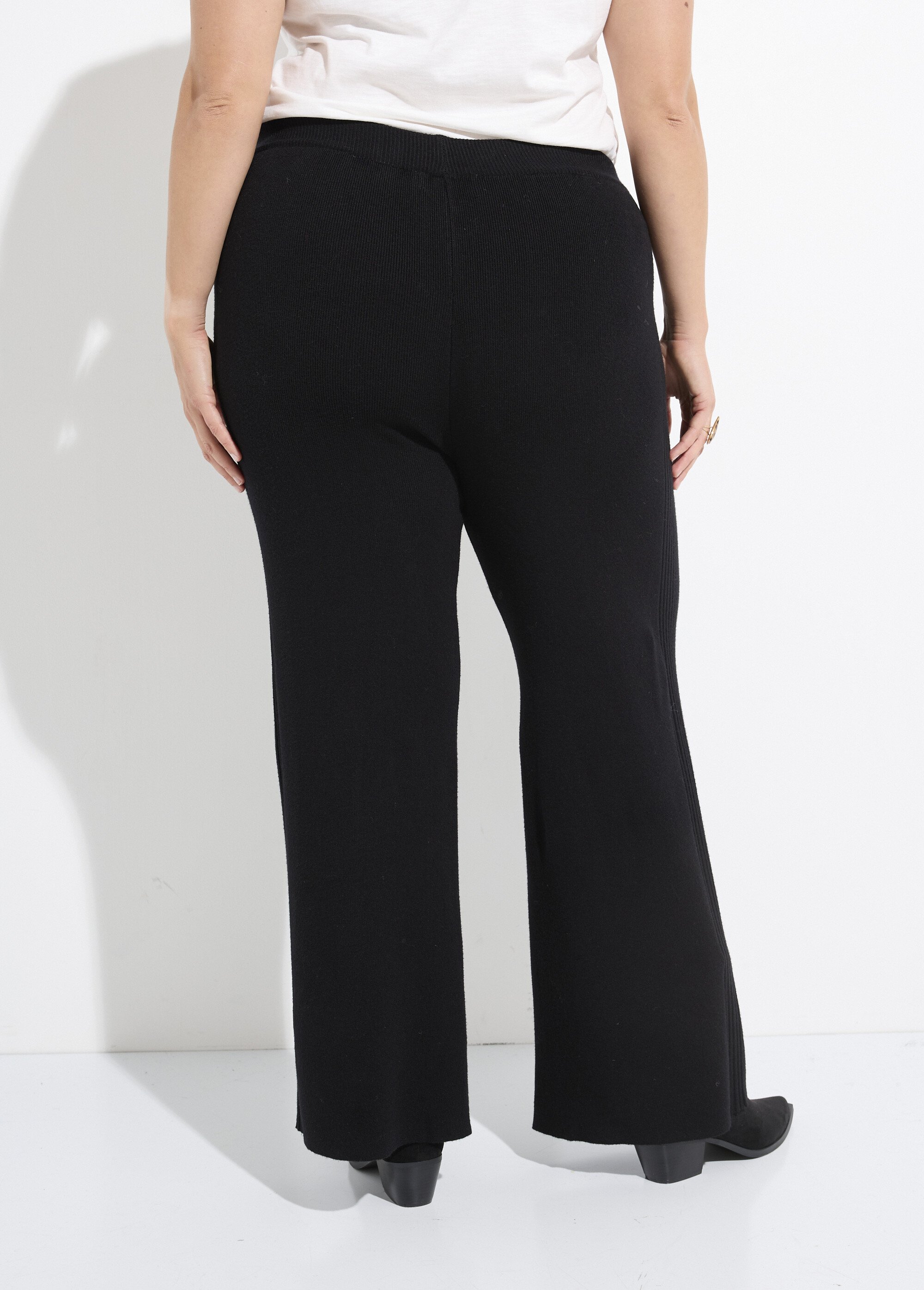 Pantalon large confort, jeu de mailles Femme Grande Taille Noir CHY-D0343C DO1