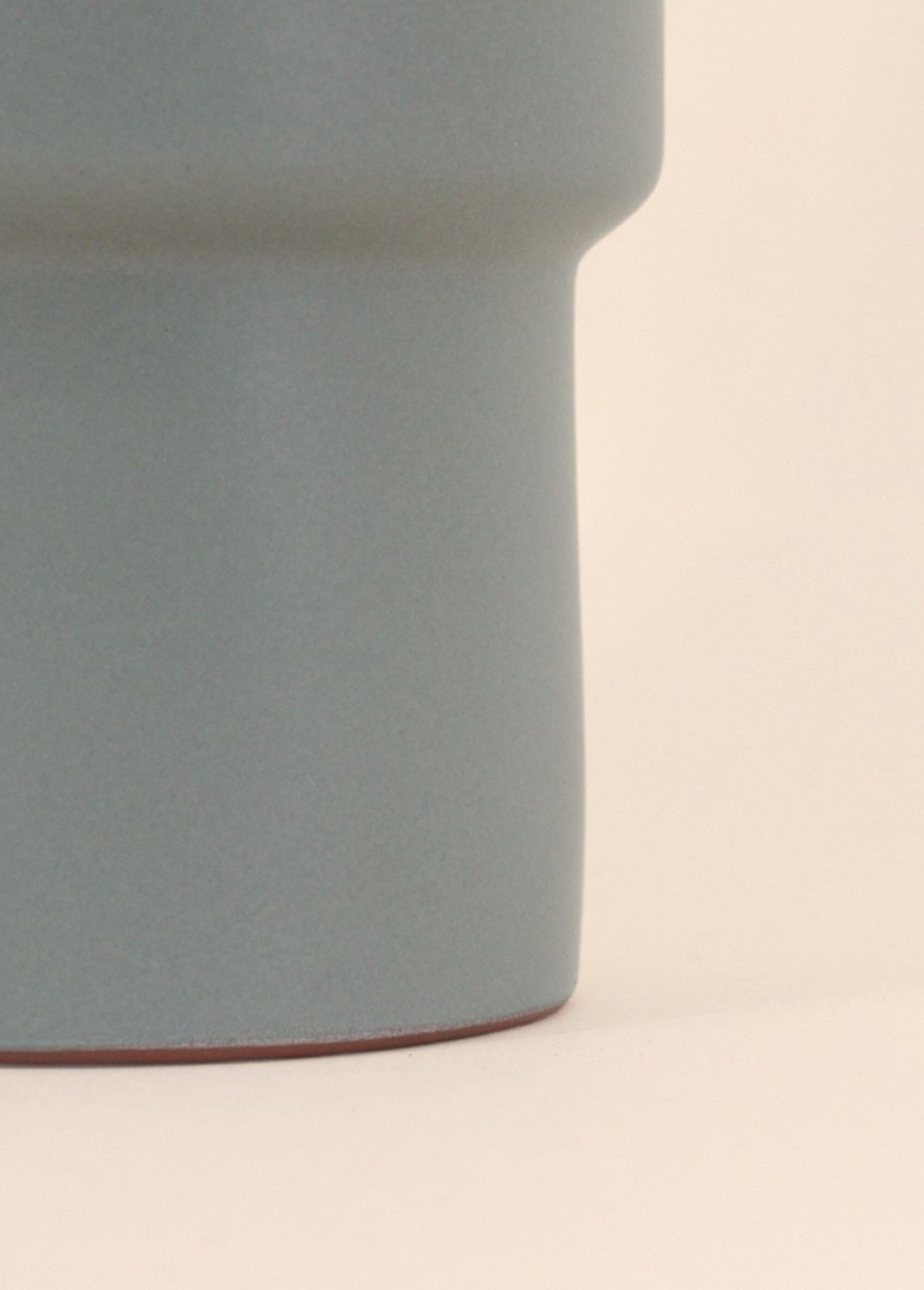 Petit vase en céramique, forme épurée Vert NOR-14066 DE1