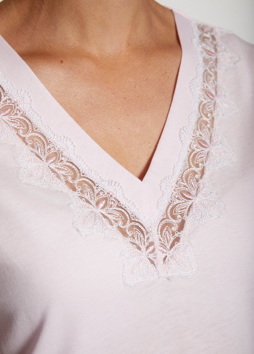 Pyjama détails tulle brodé