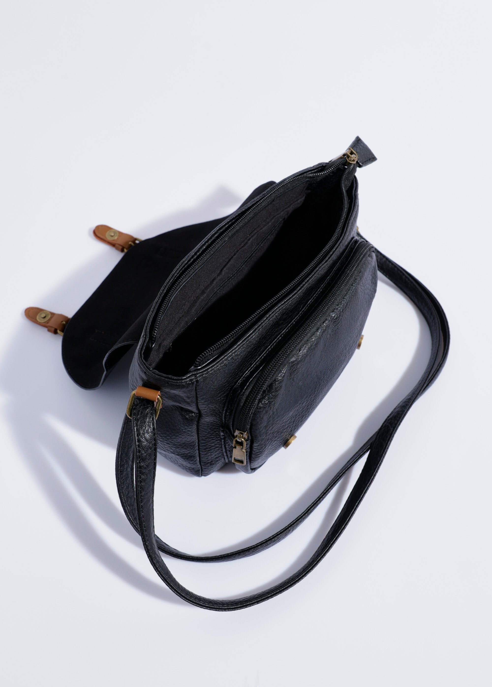Sac besace simili cuir avec bandoulière