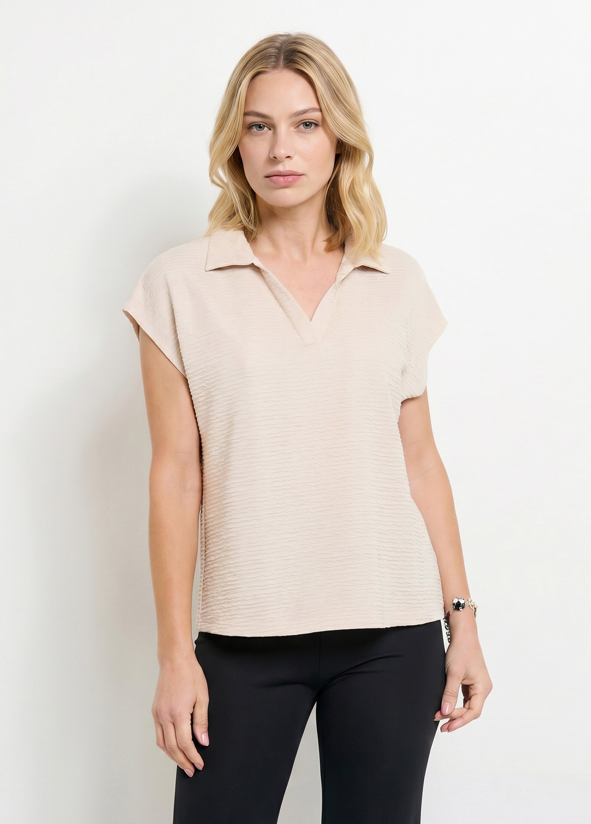 T-shirt col chemise uni manches courtes Femme Beige CADOR FA1