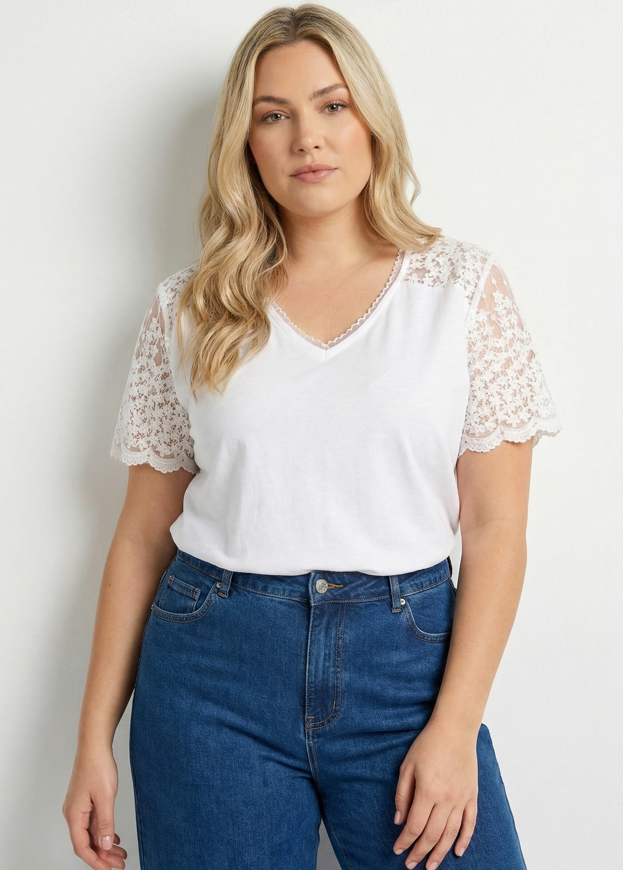 Blouse dos en dentelle + détail goutte Femme Grande Taille Blanc MA-M610-1539 MV1