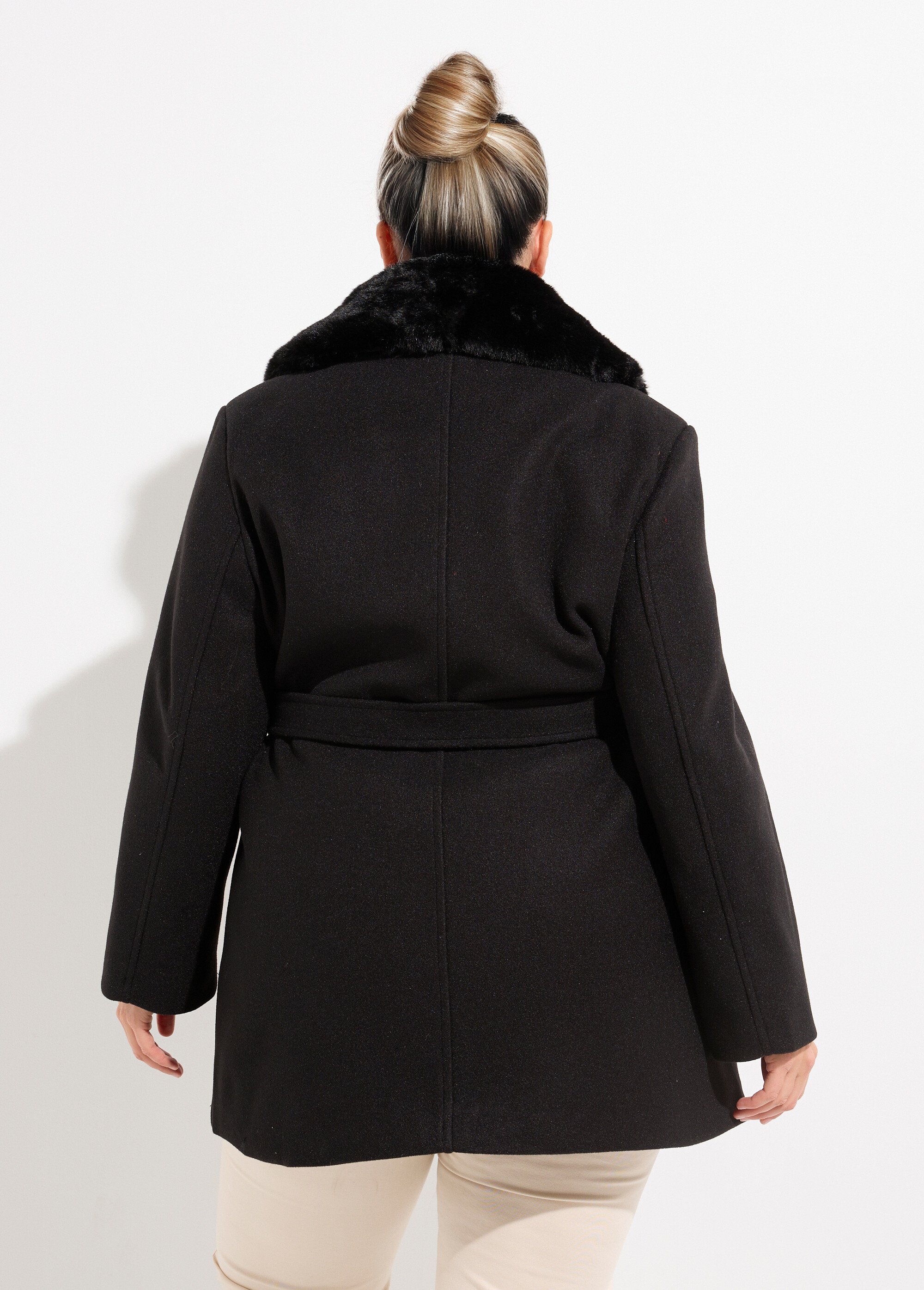 Manteau toucher laineux col fourrure Femme Grande Taille Noir CHY-E009 DO1
