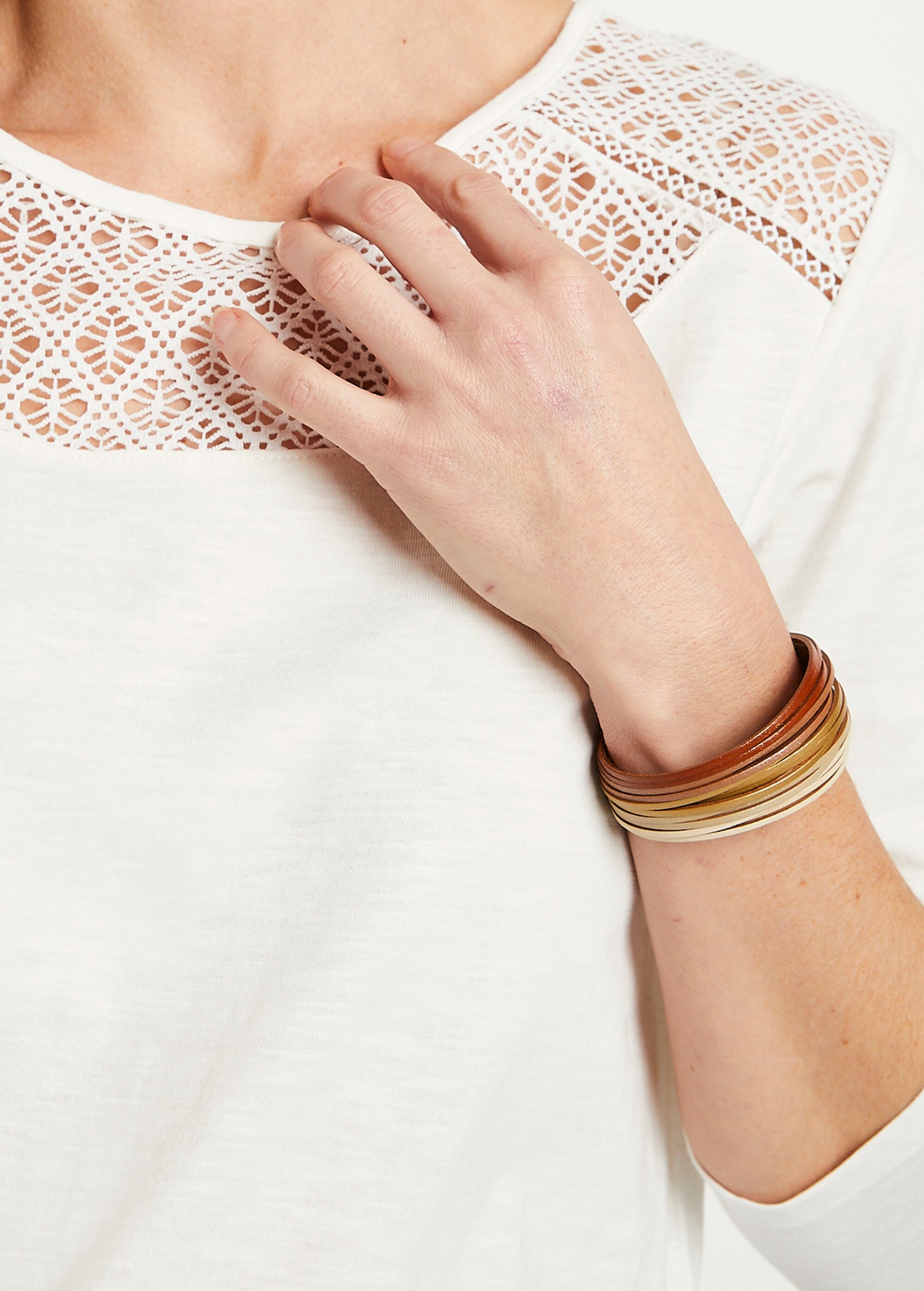 T-shirt coton et dentelle manches 3/4