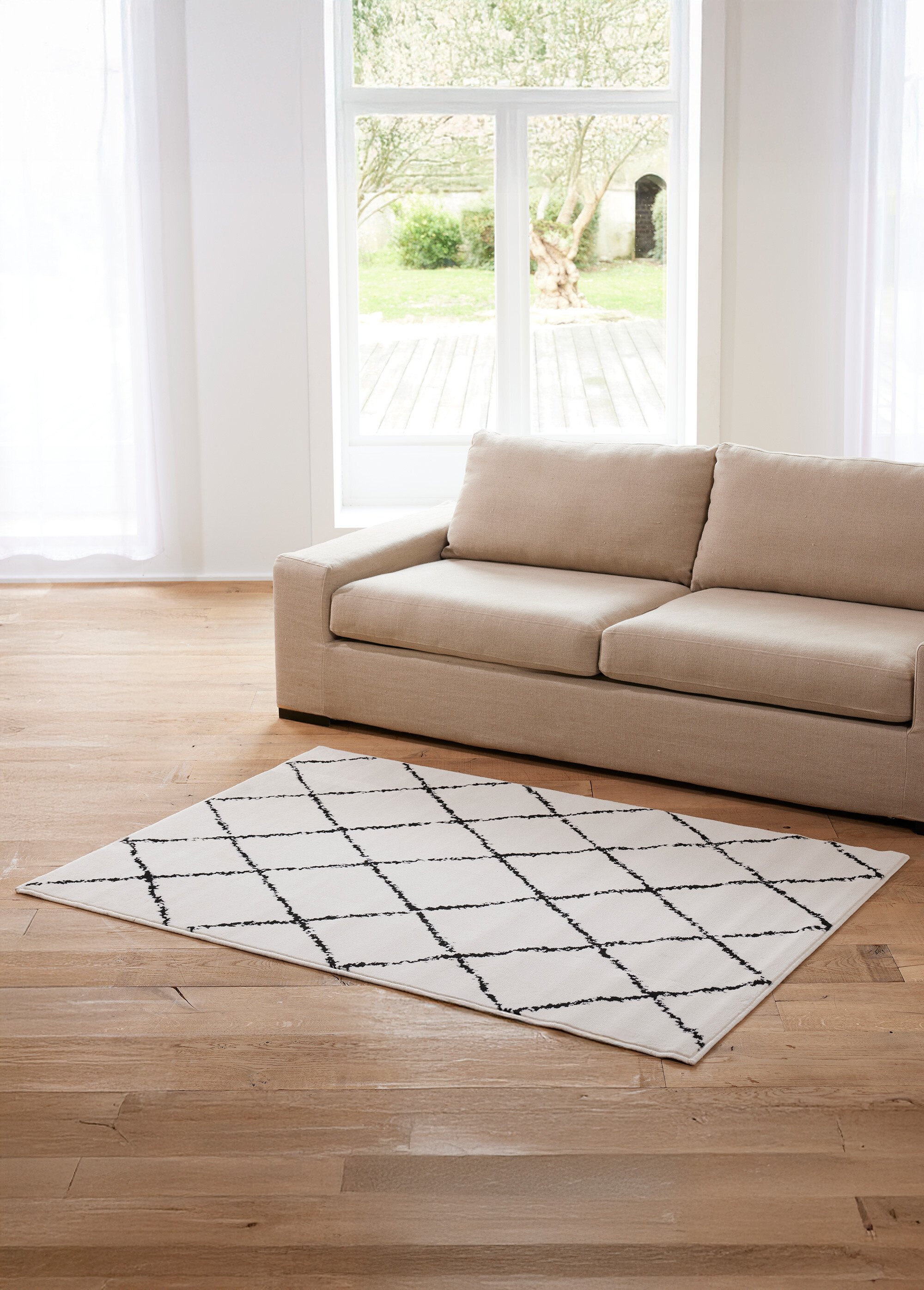 Tapis décoratif rectangulaire motif graphique Blanc RIEUR FA1