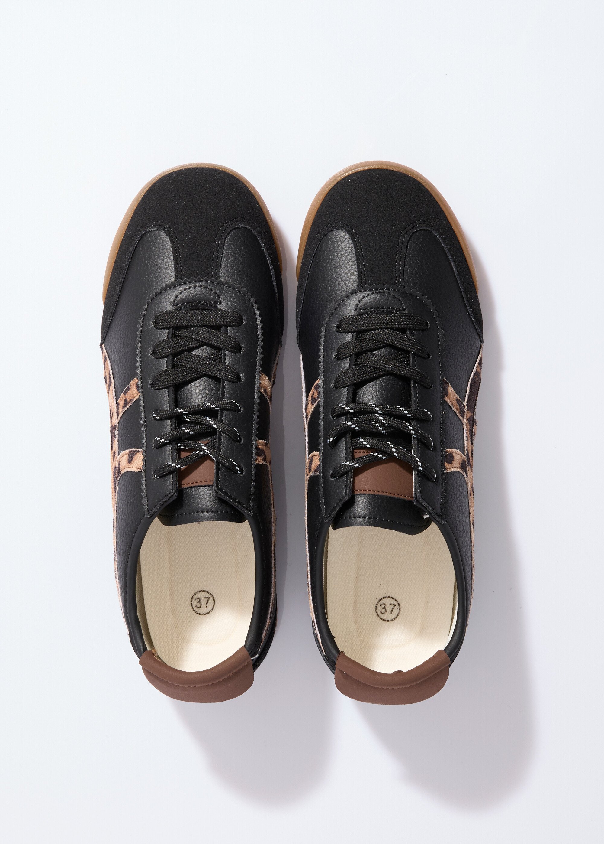 Baskets semelle fine avec empiècements Femme Noir ERY9159 OV1