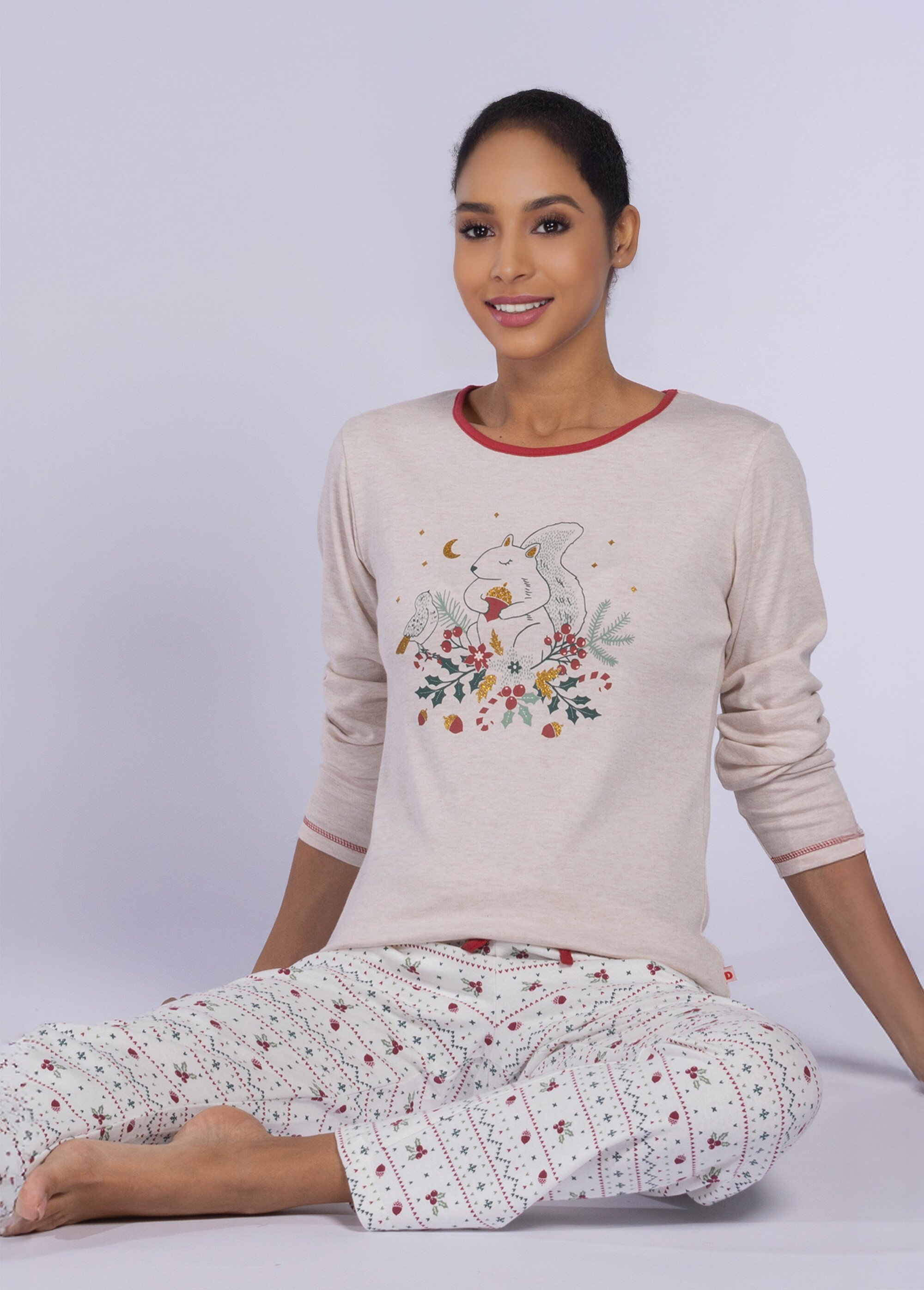 Pyjama motif col rond manches longues Femme Beige CTMDF.HOUX.PYK SI1