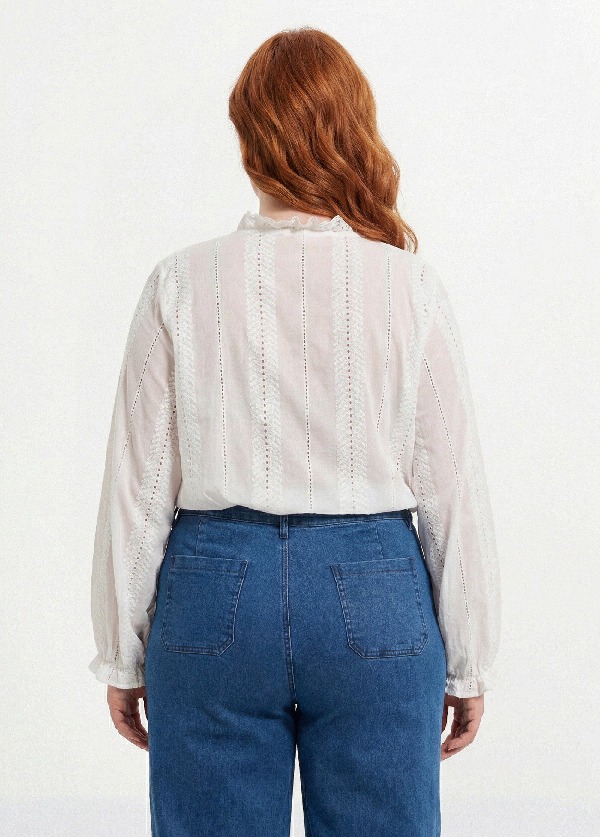 Chemisier broderie anglaise et col V Femme Grande Taille Blanc MA-M232-1620 DO1