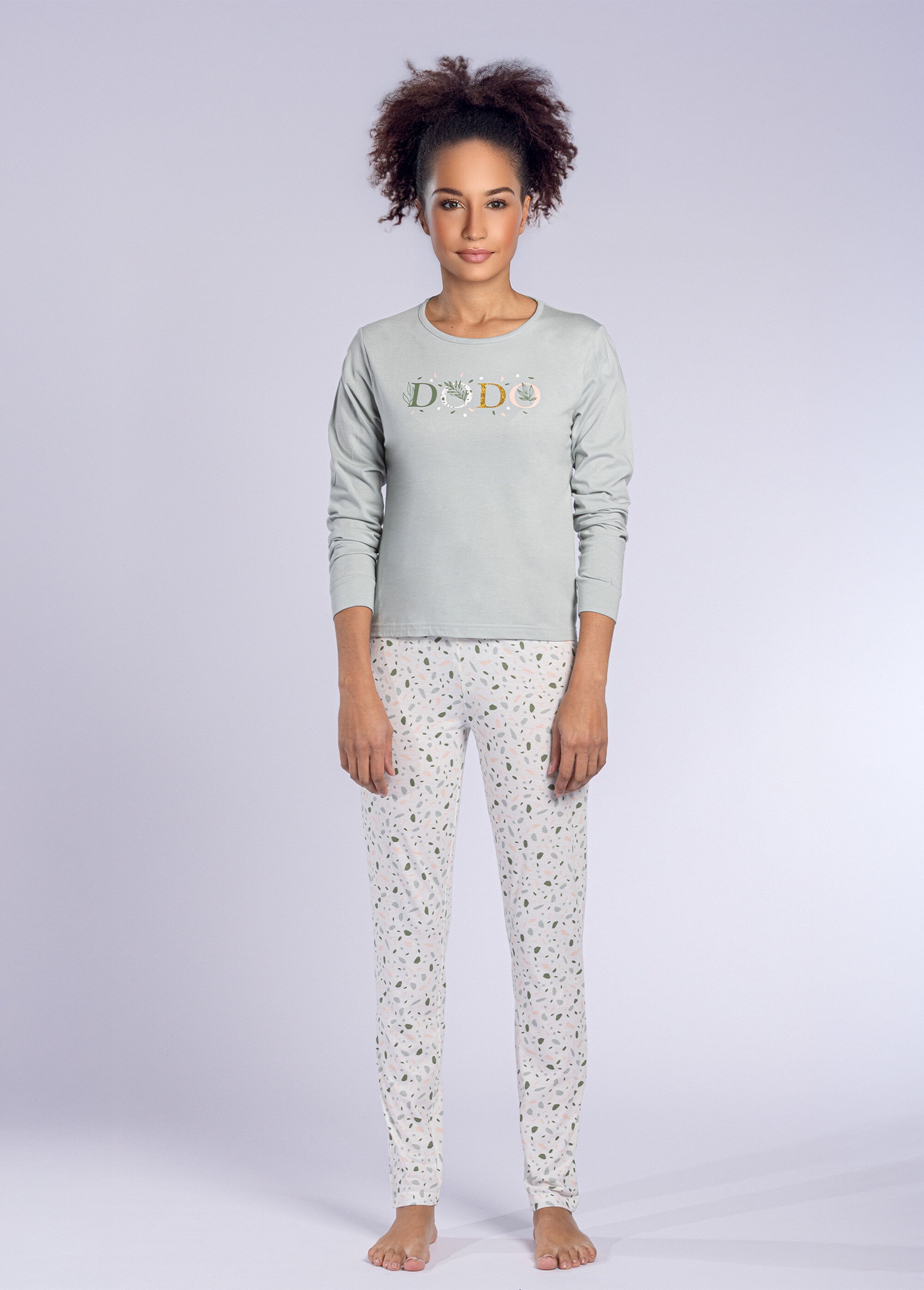 Pyjama motif manches longues col rond