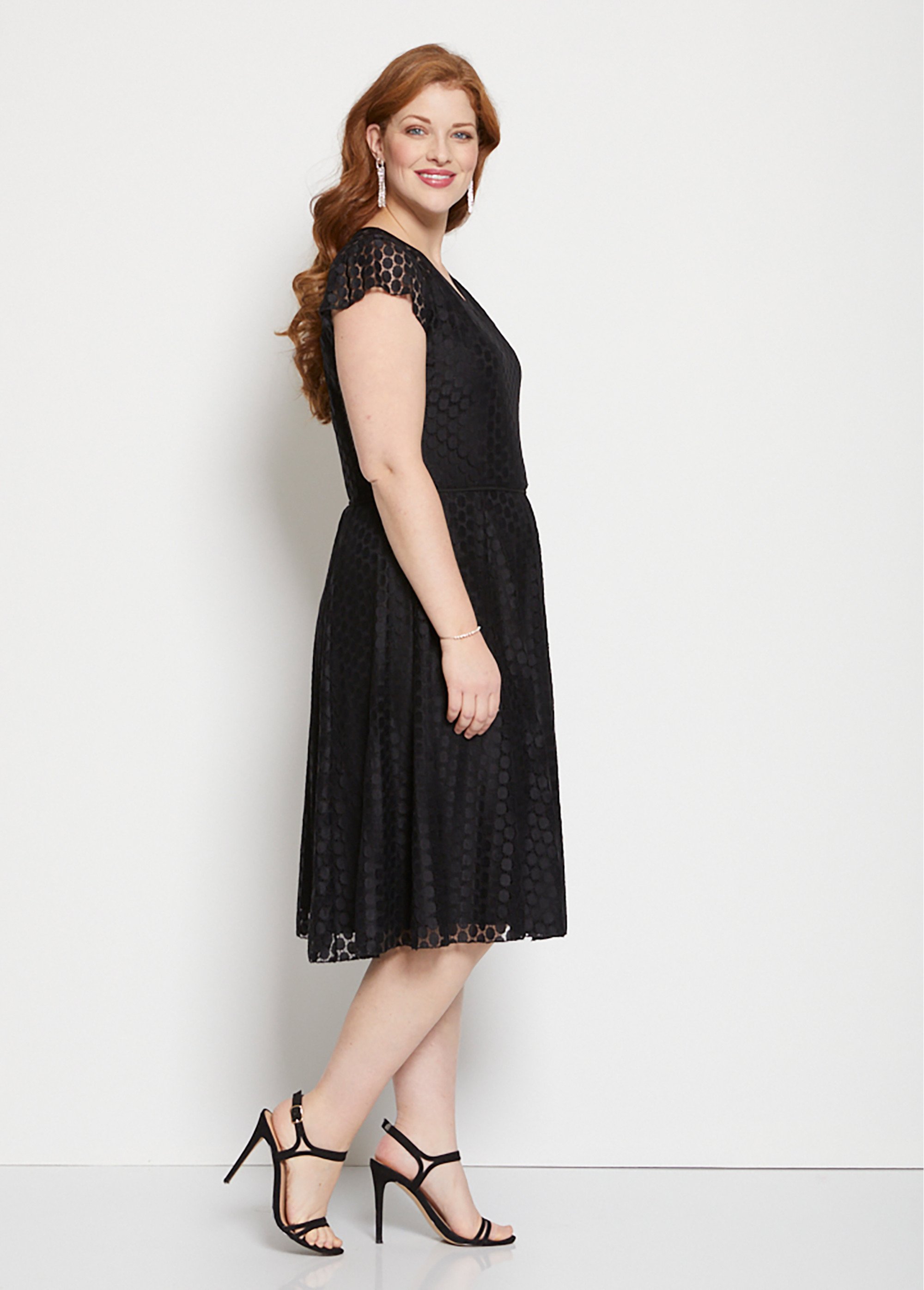 Robe courte maille dentelle effet pois Femme Grande Taille Noir ESPEL DR1