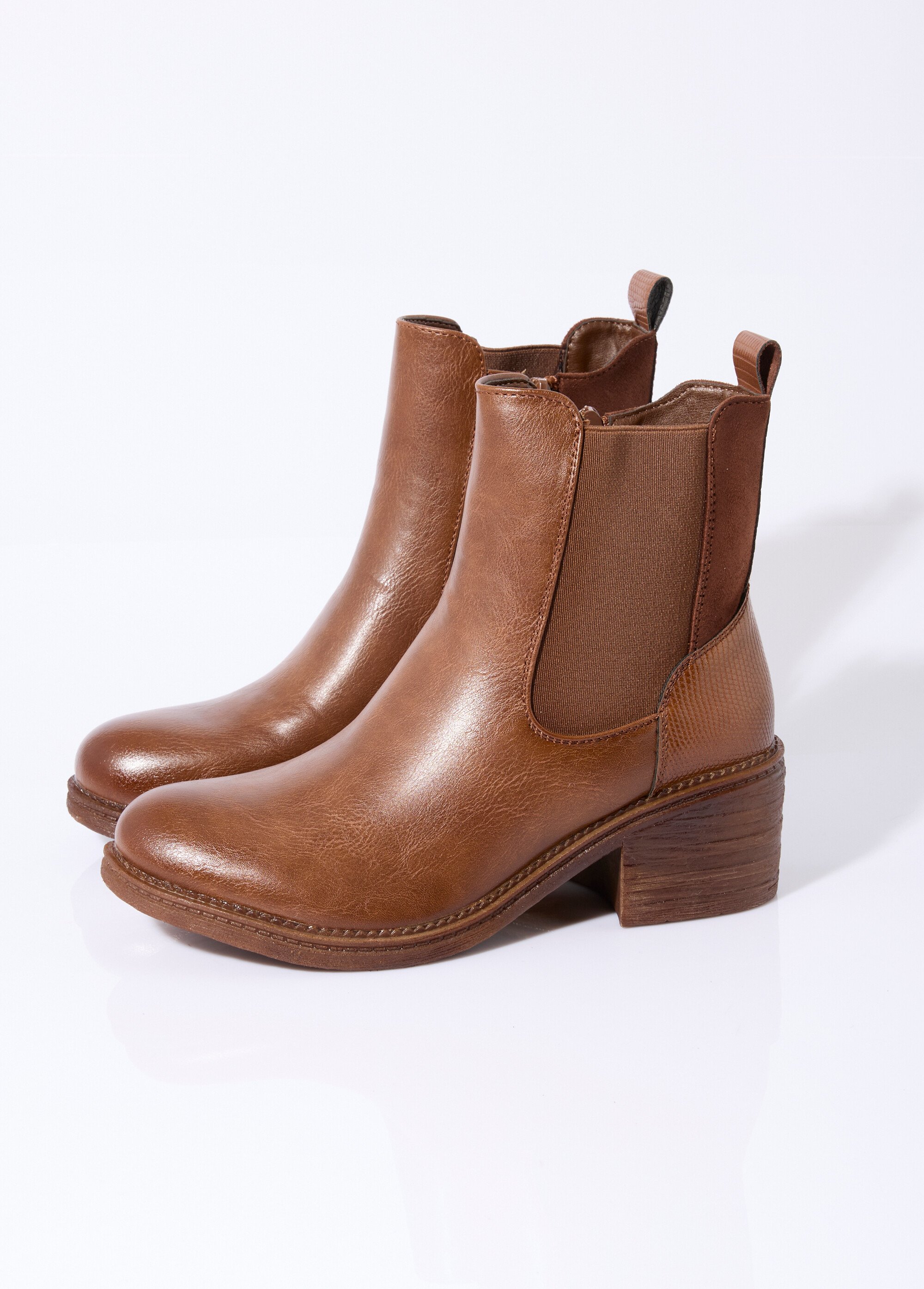 Boots Chelsea à talon et bout rond Femme Marron LAD6863 DE1