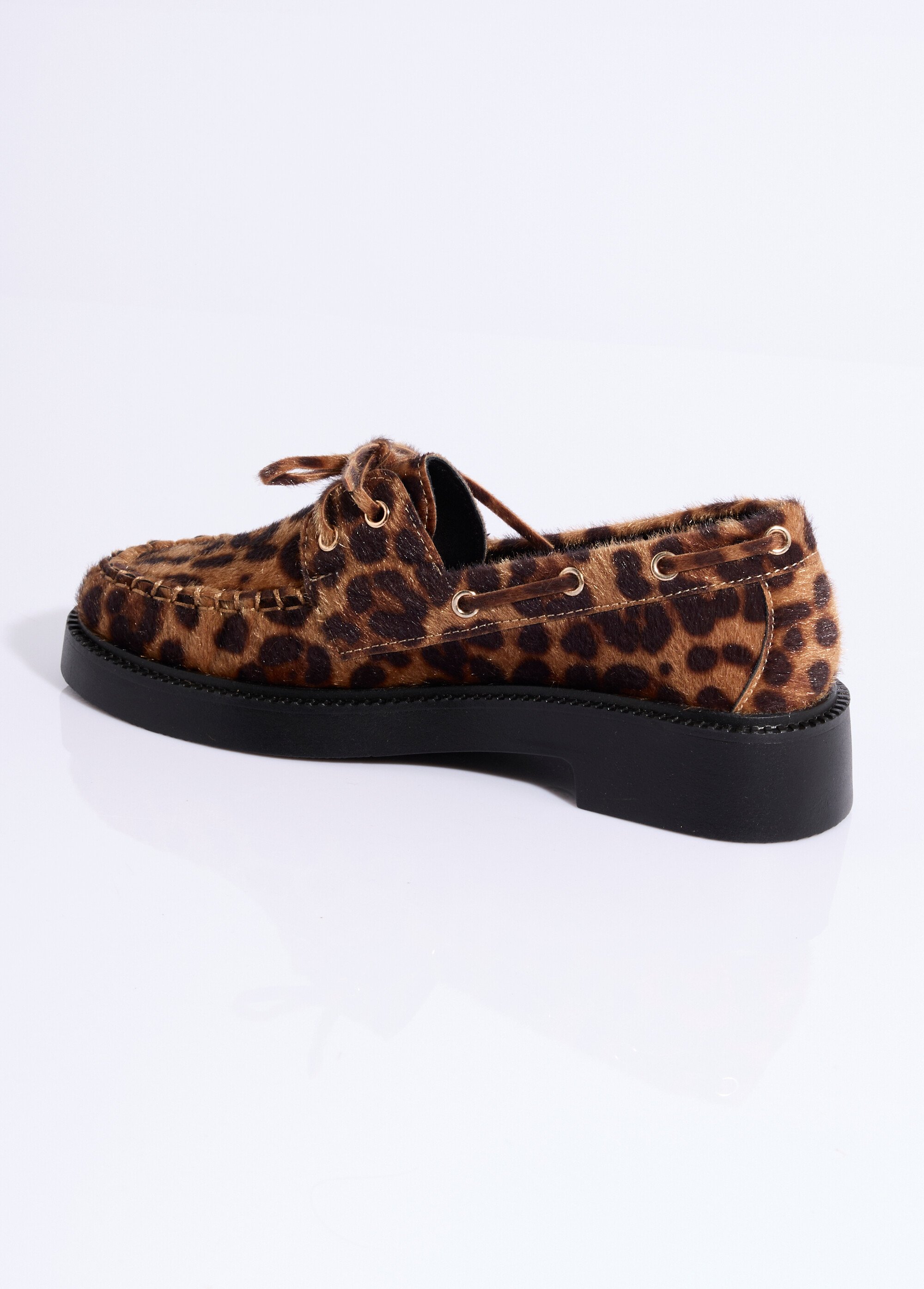 Mocassins en suédine avec oeillets métal Femme Noir COVQG8-062 DO1