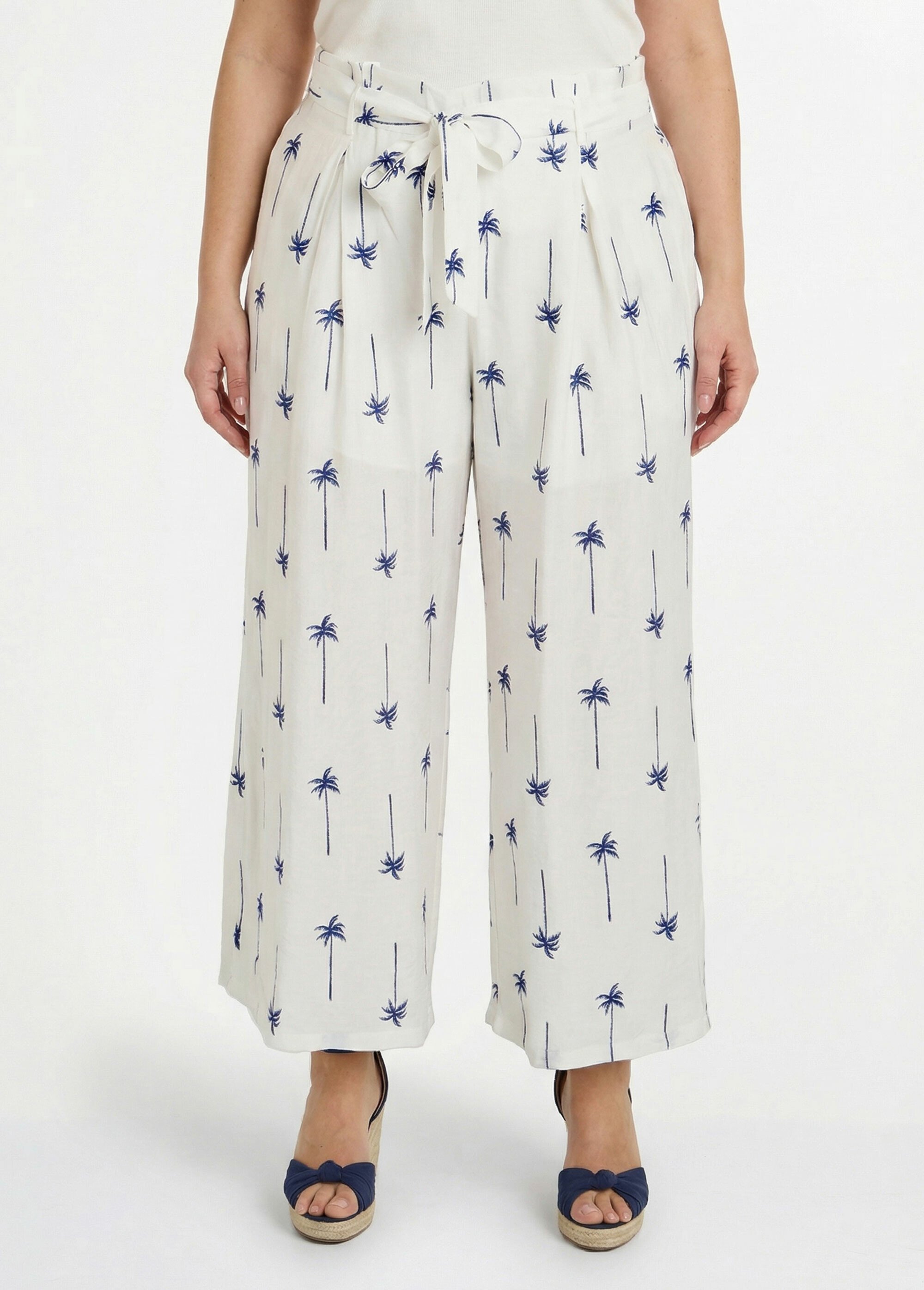 Pantalon large avec broderies palmiers Femme Grande Taille Blanc MA-718-1726 FA1
