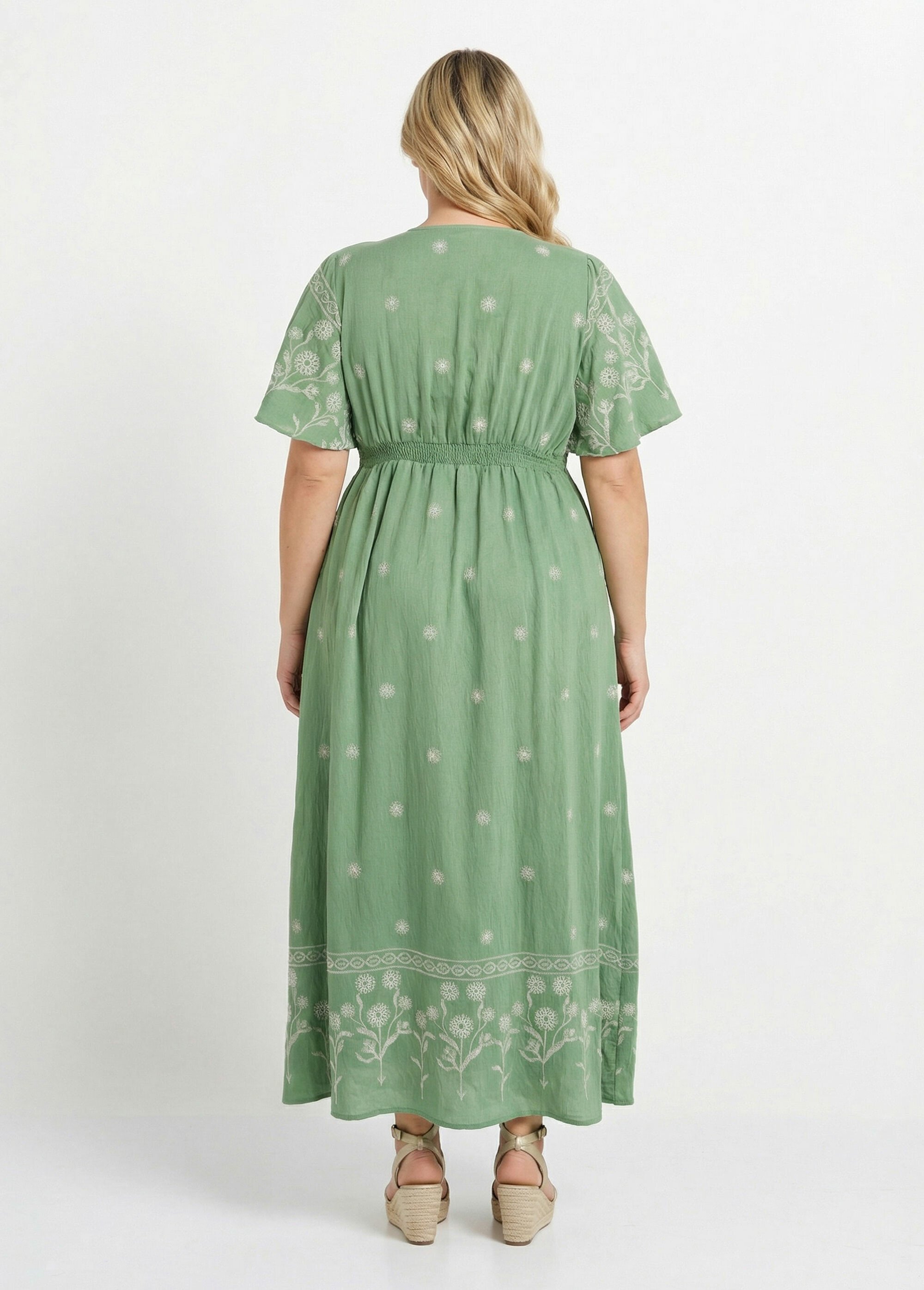 Robe longue unie, broderies ethniques Femme Grande Taille Vert MA-1139-2332 DO1