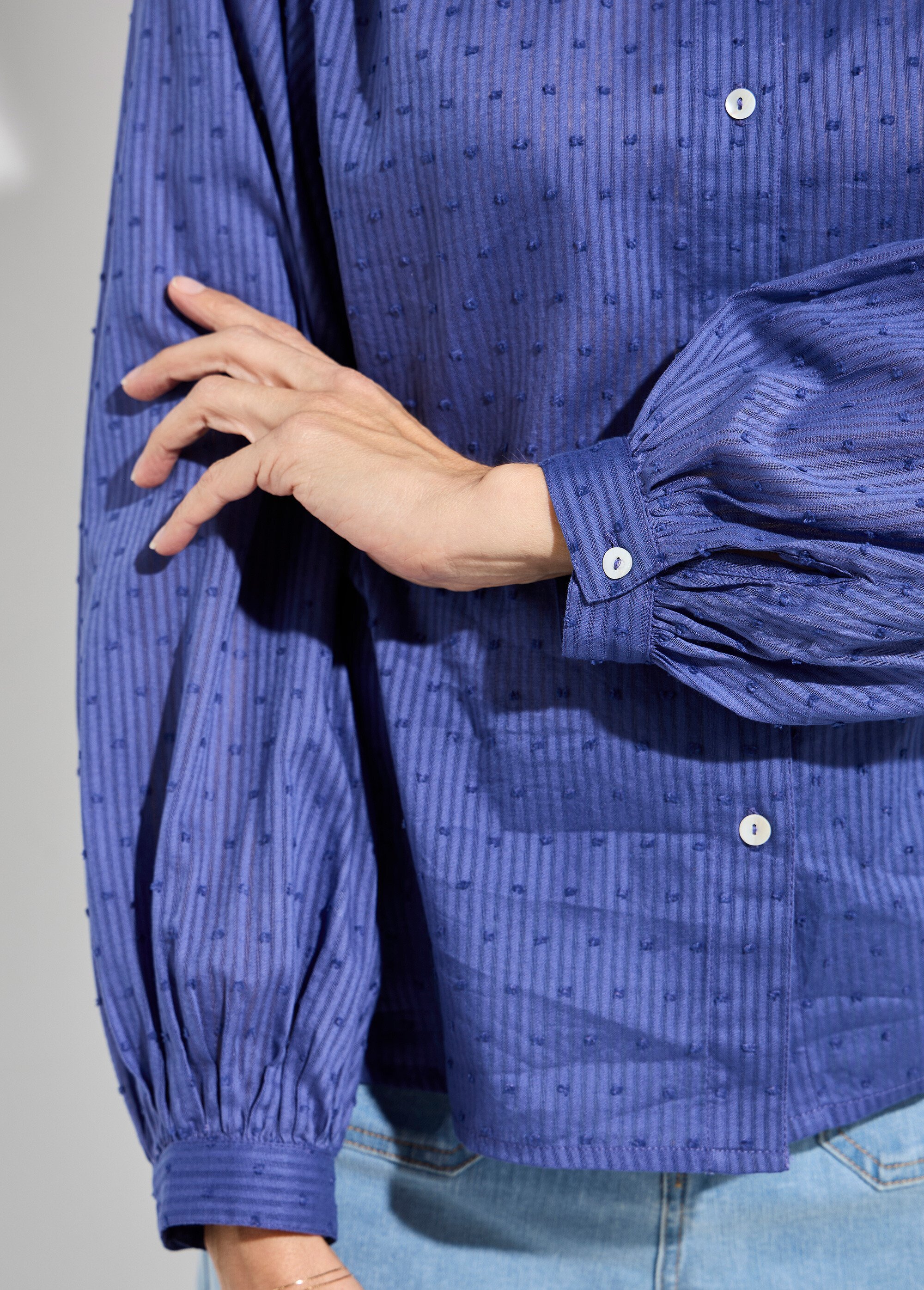 Chemisier col volanté coton plumetis rayé