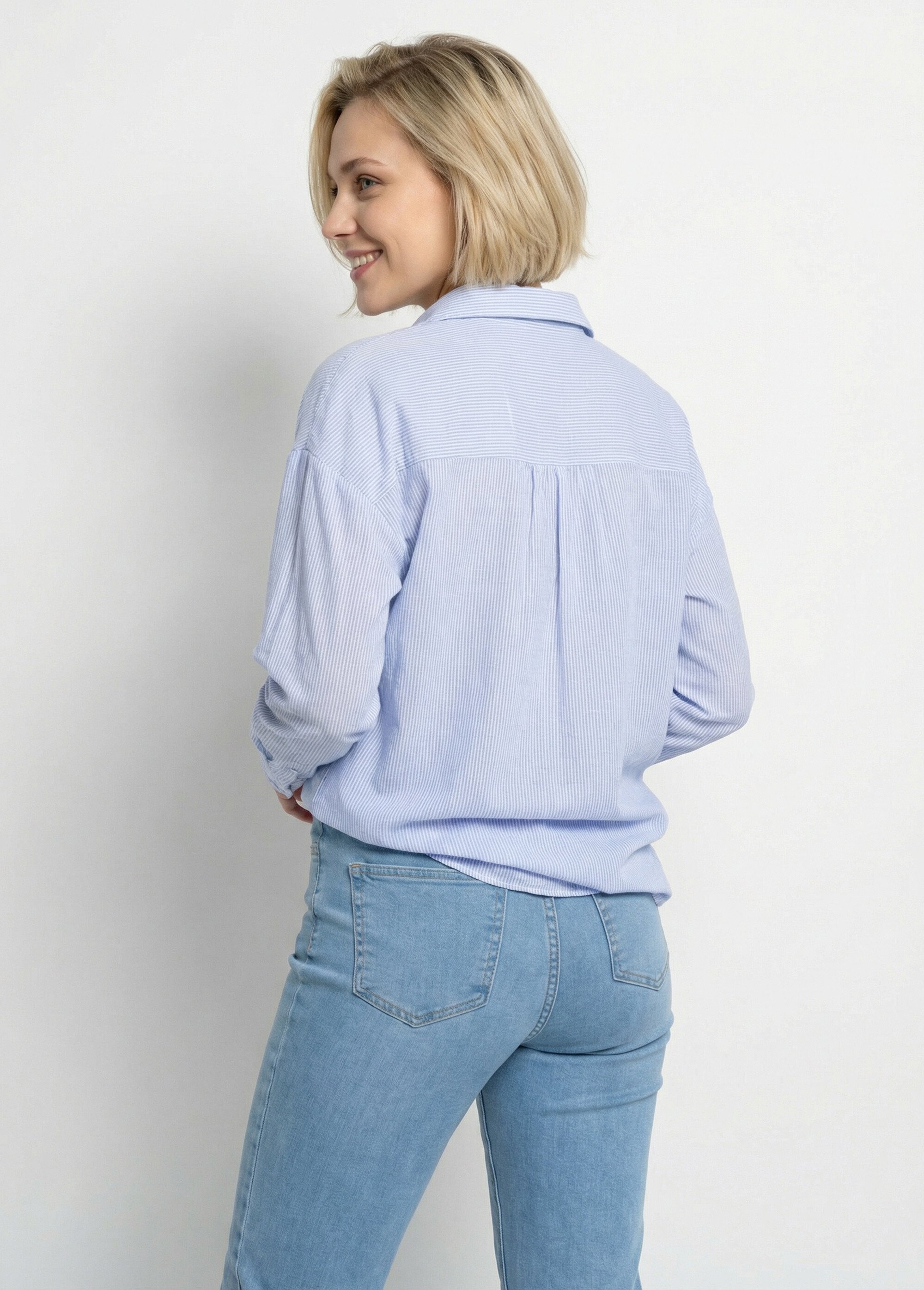 Chemisier rayé long boutonné avec dentelle