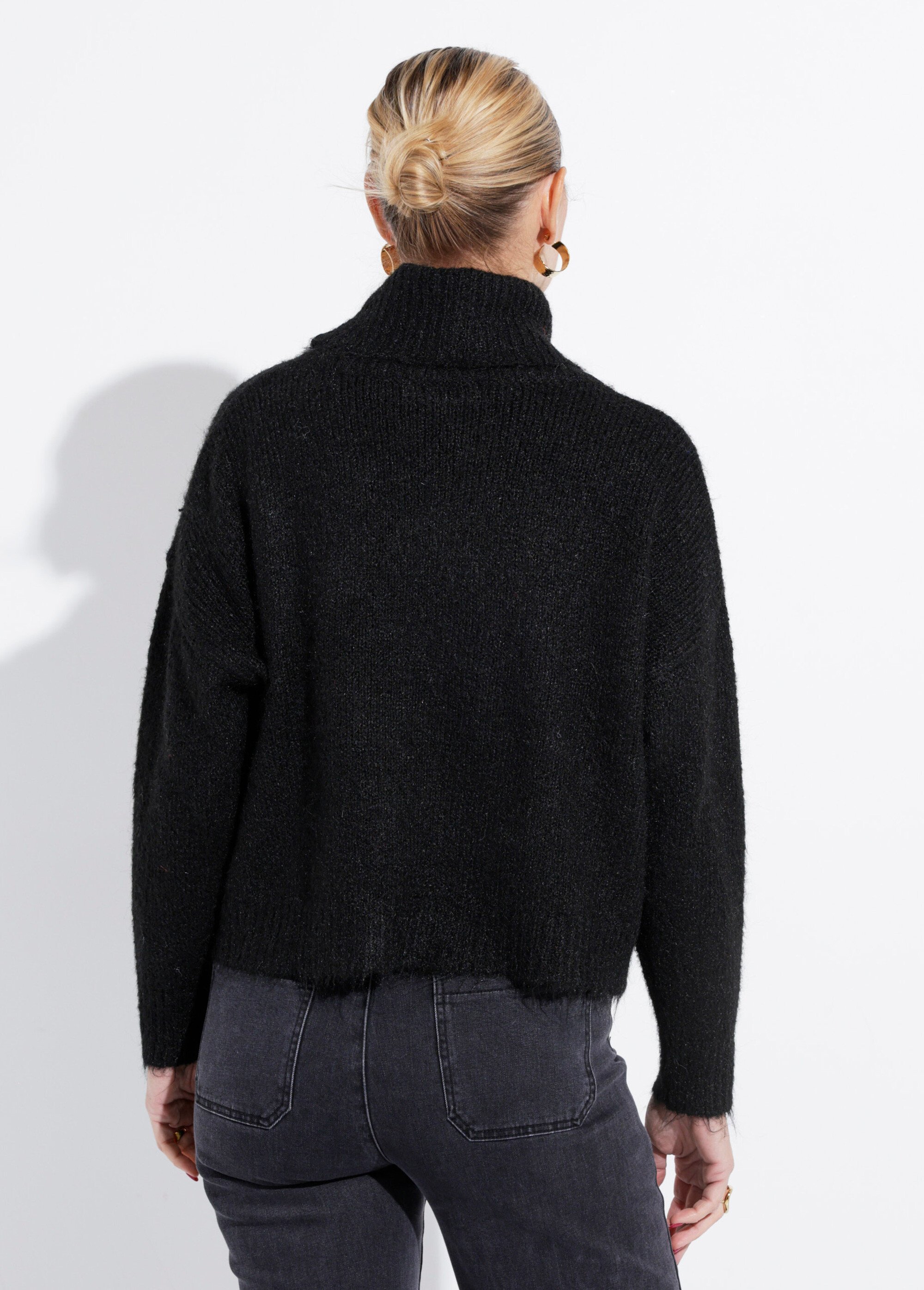 Pull col roulé en maille épaisse Femme Noir IA-PL91 DO1
