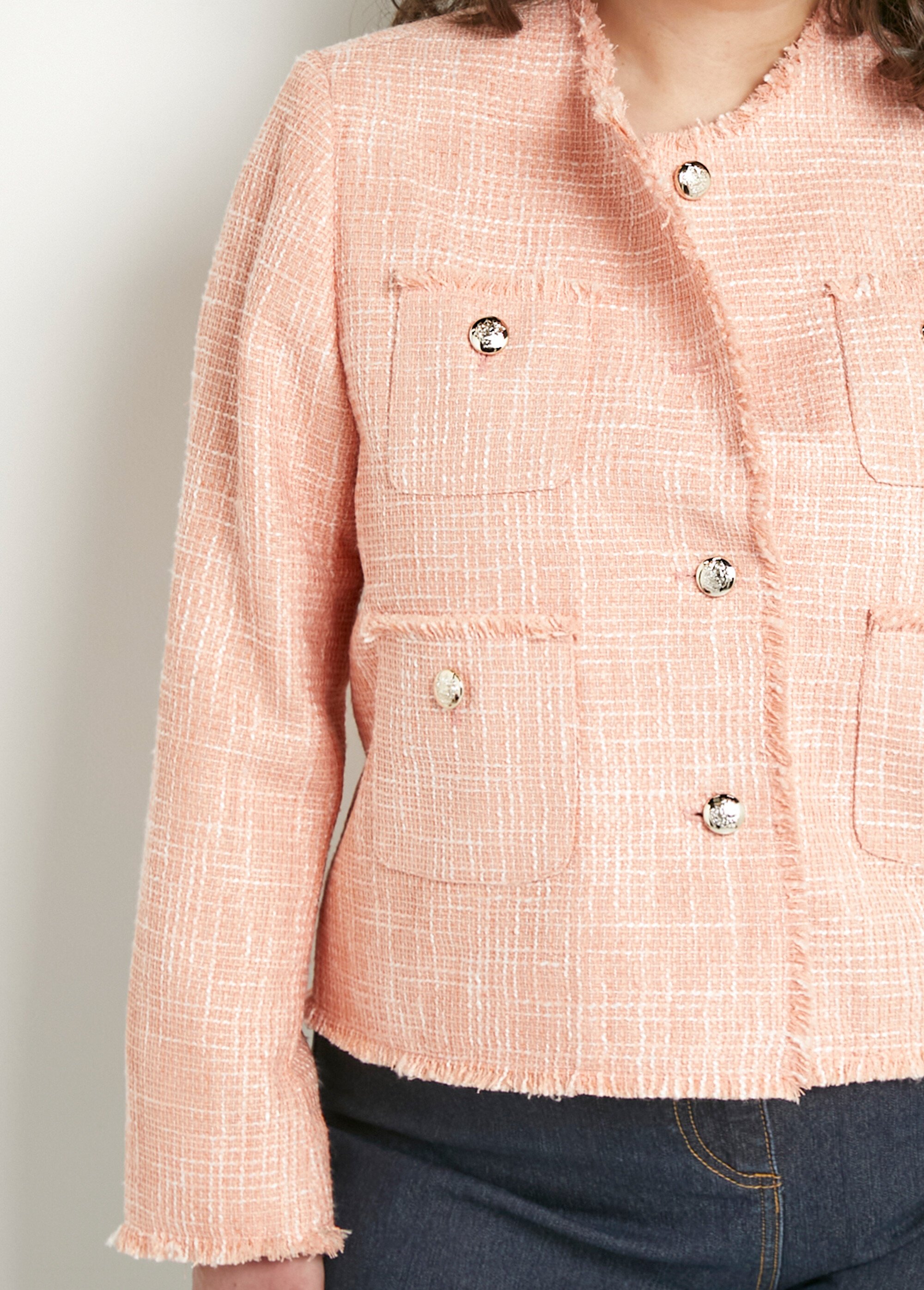 Veste sans col boutonnée courte tissu natté uni