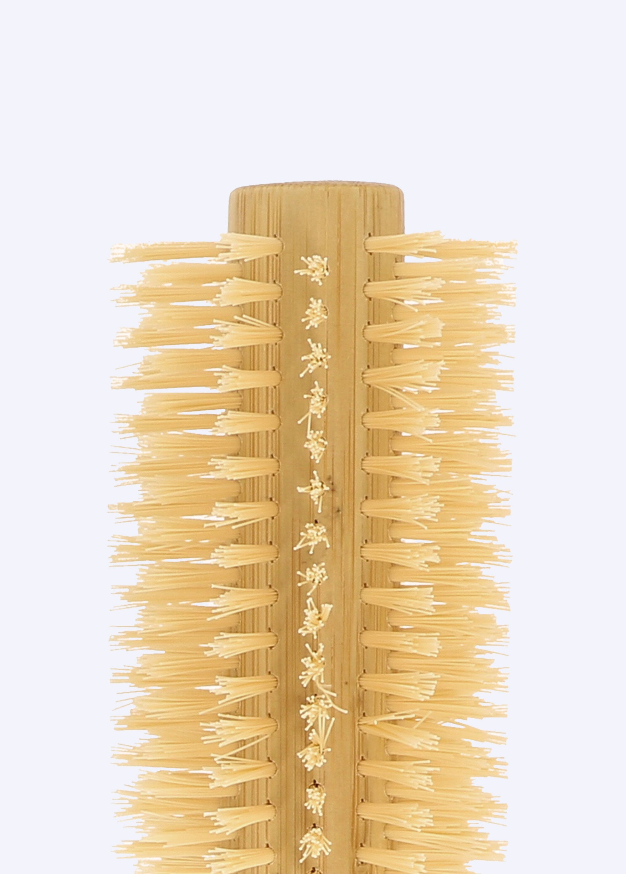Brosse à brushing manche bambou