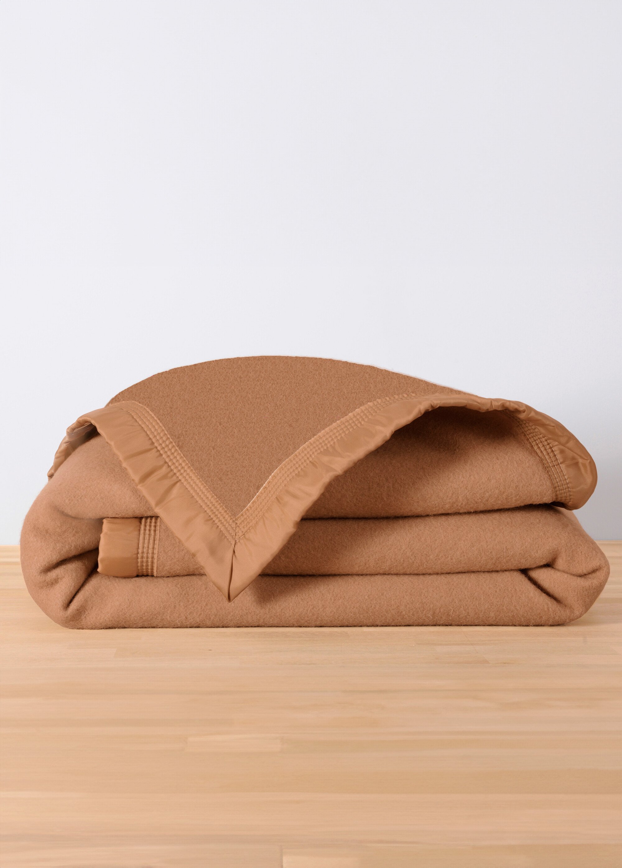 Couverture unie pure laine 350 g/m²