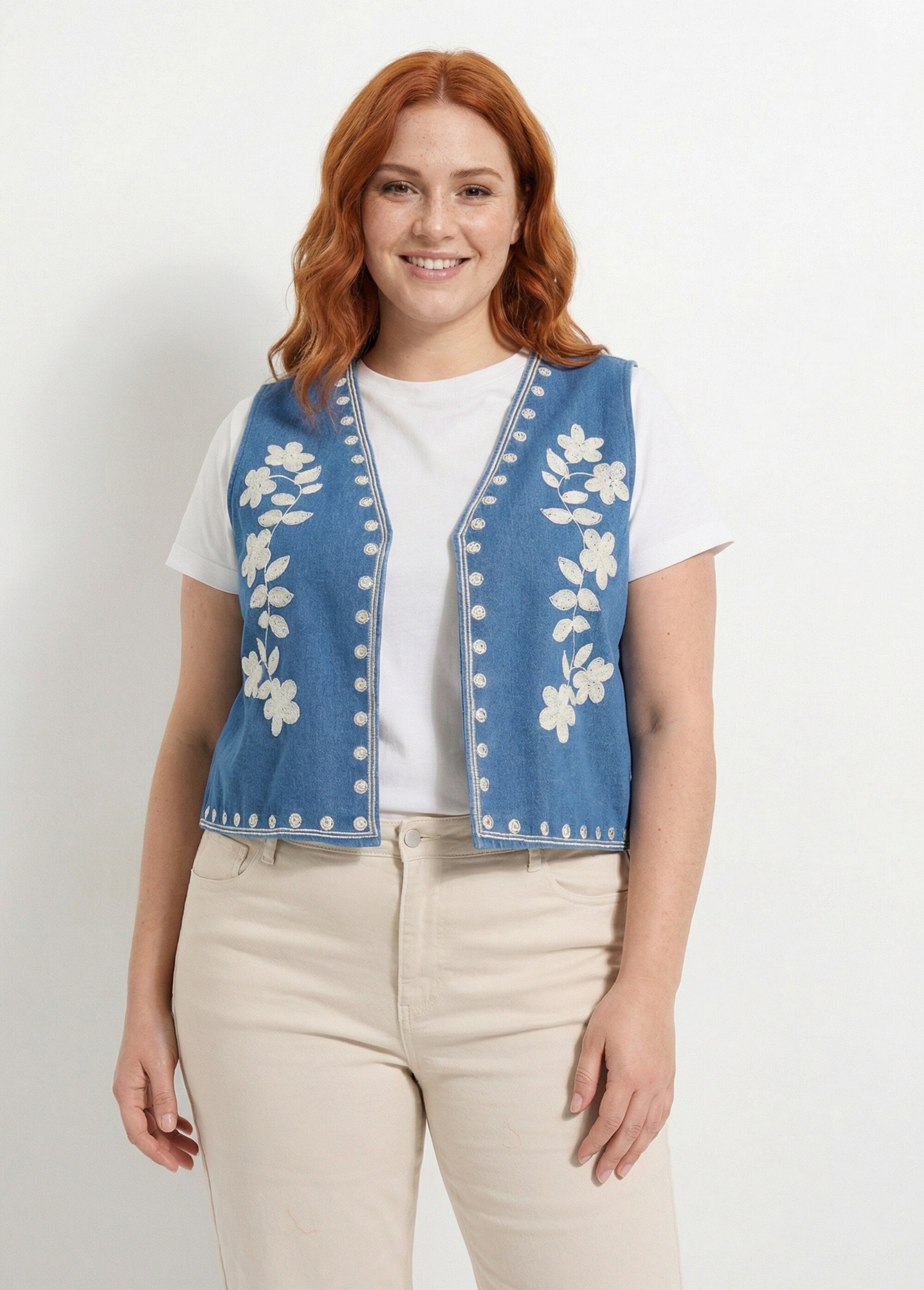 Gilet sans manches denim avec broderies Femme Grande Taille Bleu MA-M835-2139 FA1