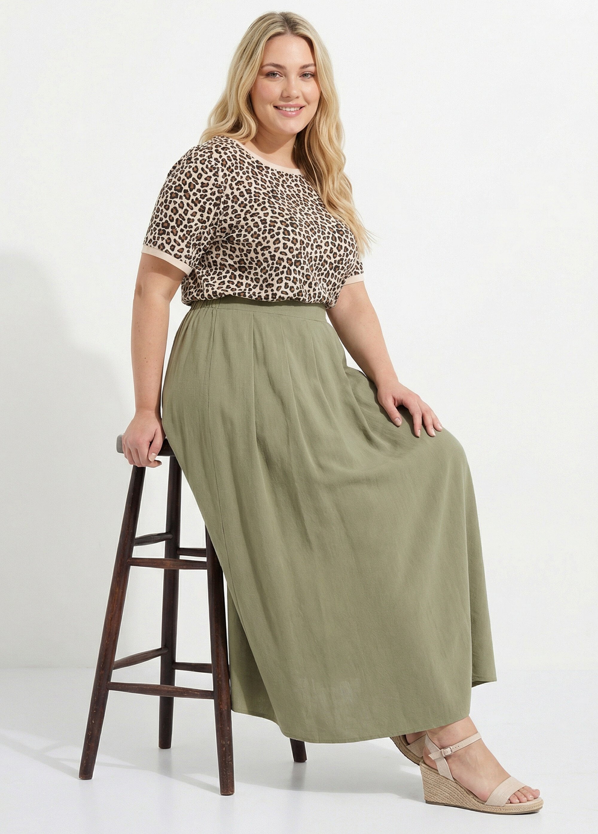 Jupe longue en lin, entretien facile Femme Grande Taille Vert MA-M927-2289 MV1