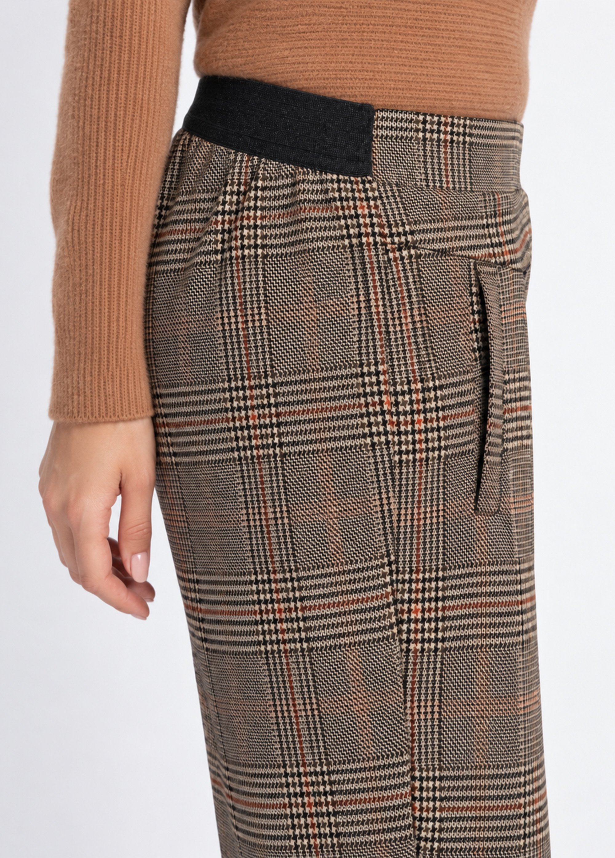 Pantalon droit taille semi élastiquée