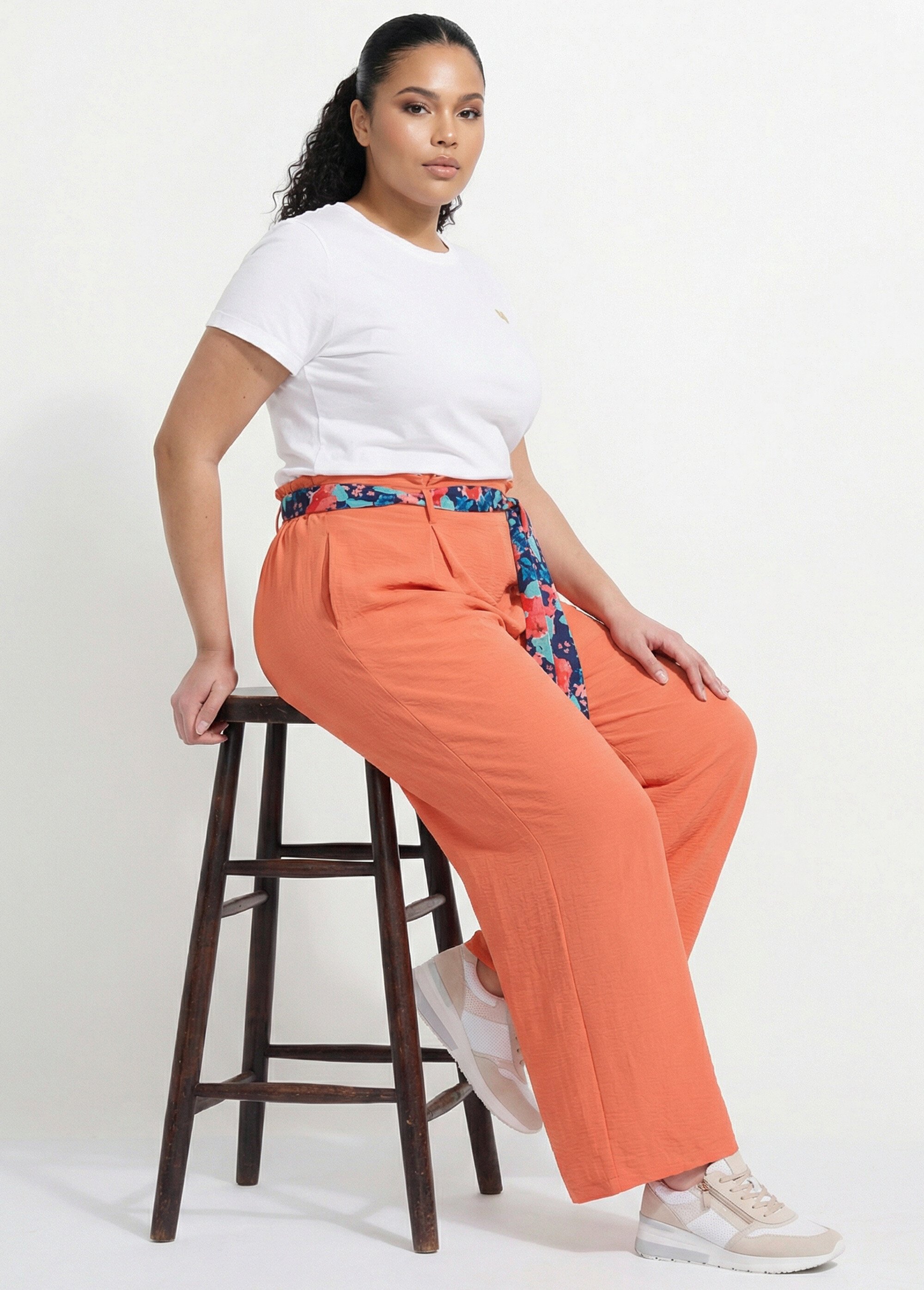 Pantalon taille haute ceinture foulard