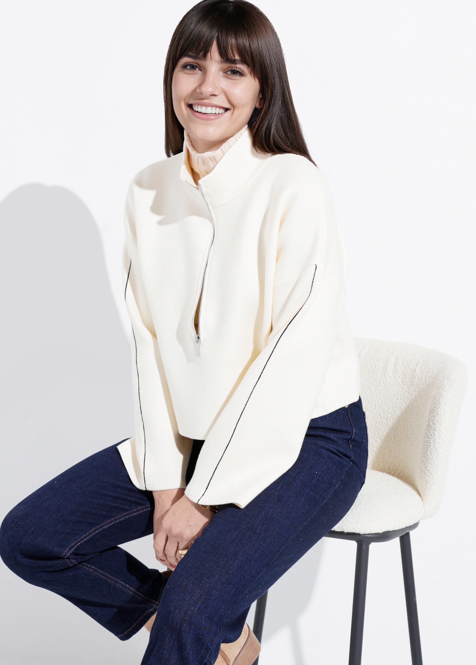 Pull court avec col montant zippé Femme Beige IA-AR898 MV1