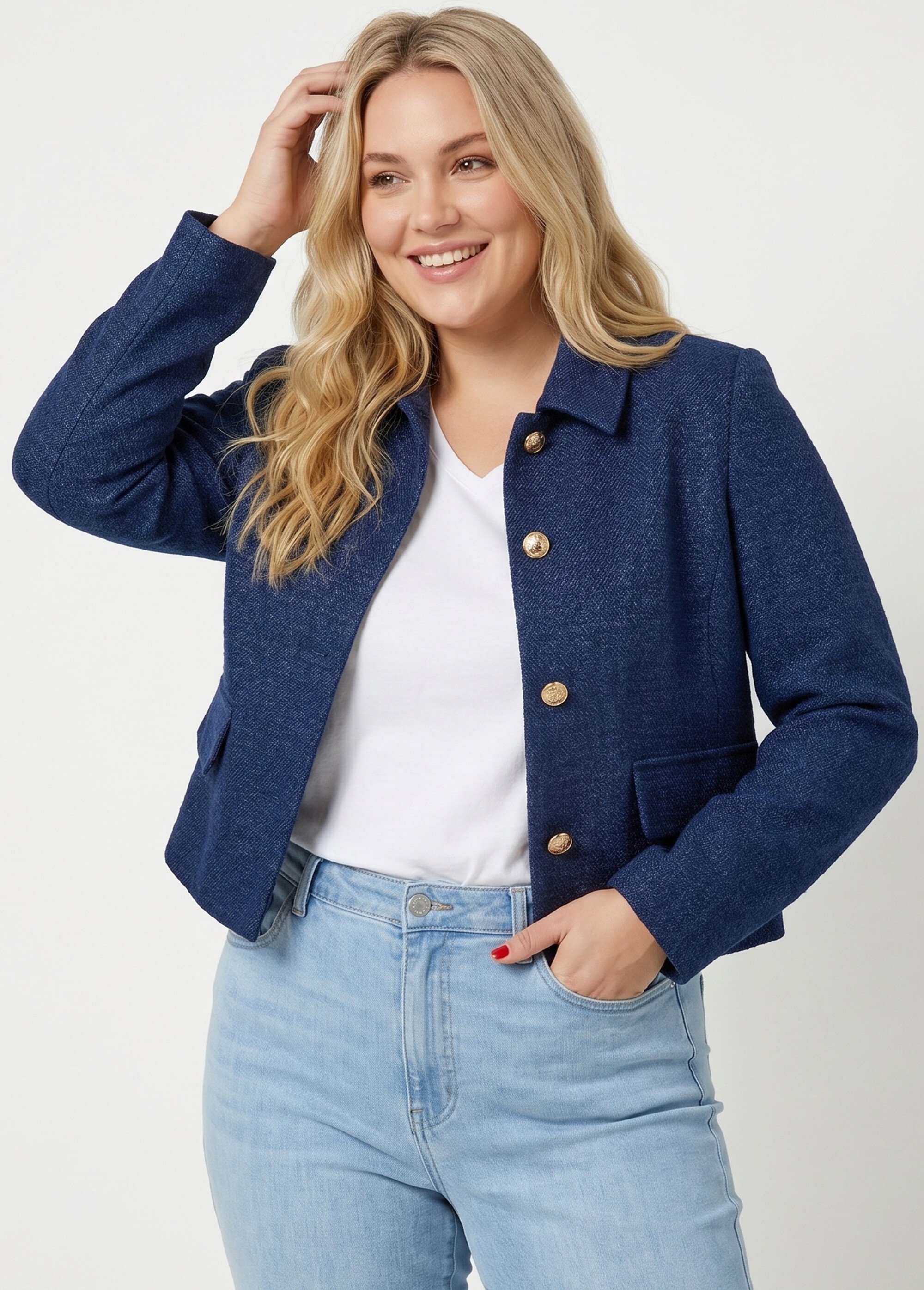 Veste courte droite boutonnée tissu natté uni
