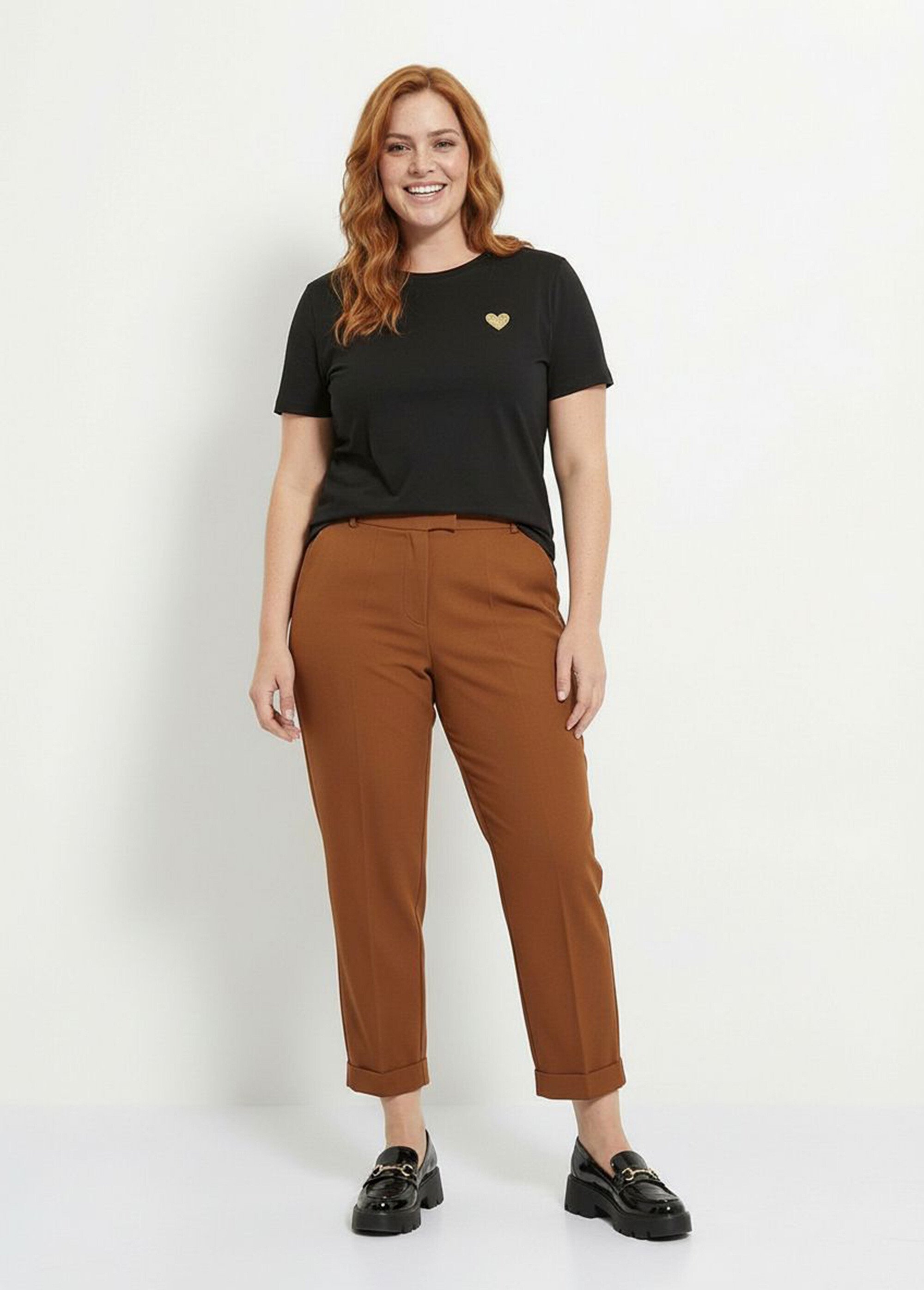 T-shirt col rond avec broderie coeur Femme Grande Taille Noir IAC-AP-M0502 SF1