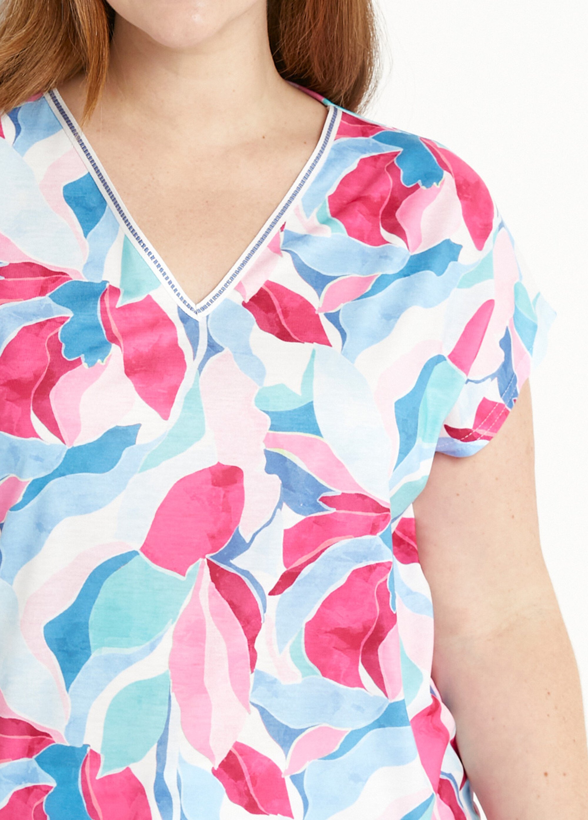 T-shirt court col V brillant imprimé
