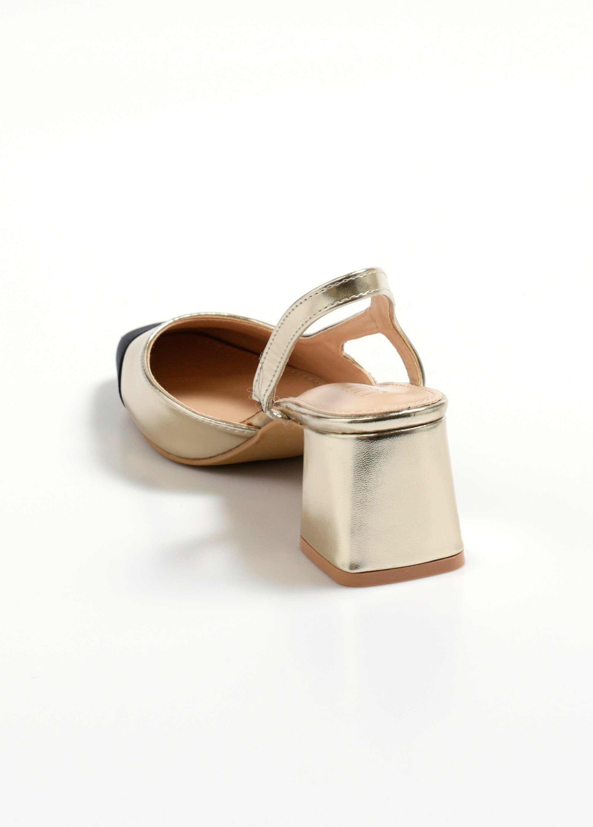 Escarpins bicolores chic en toile