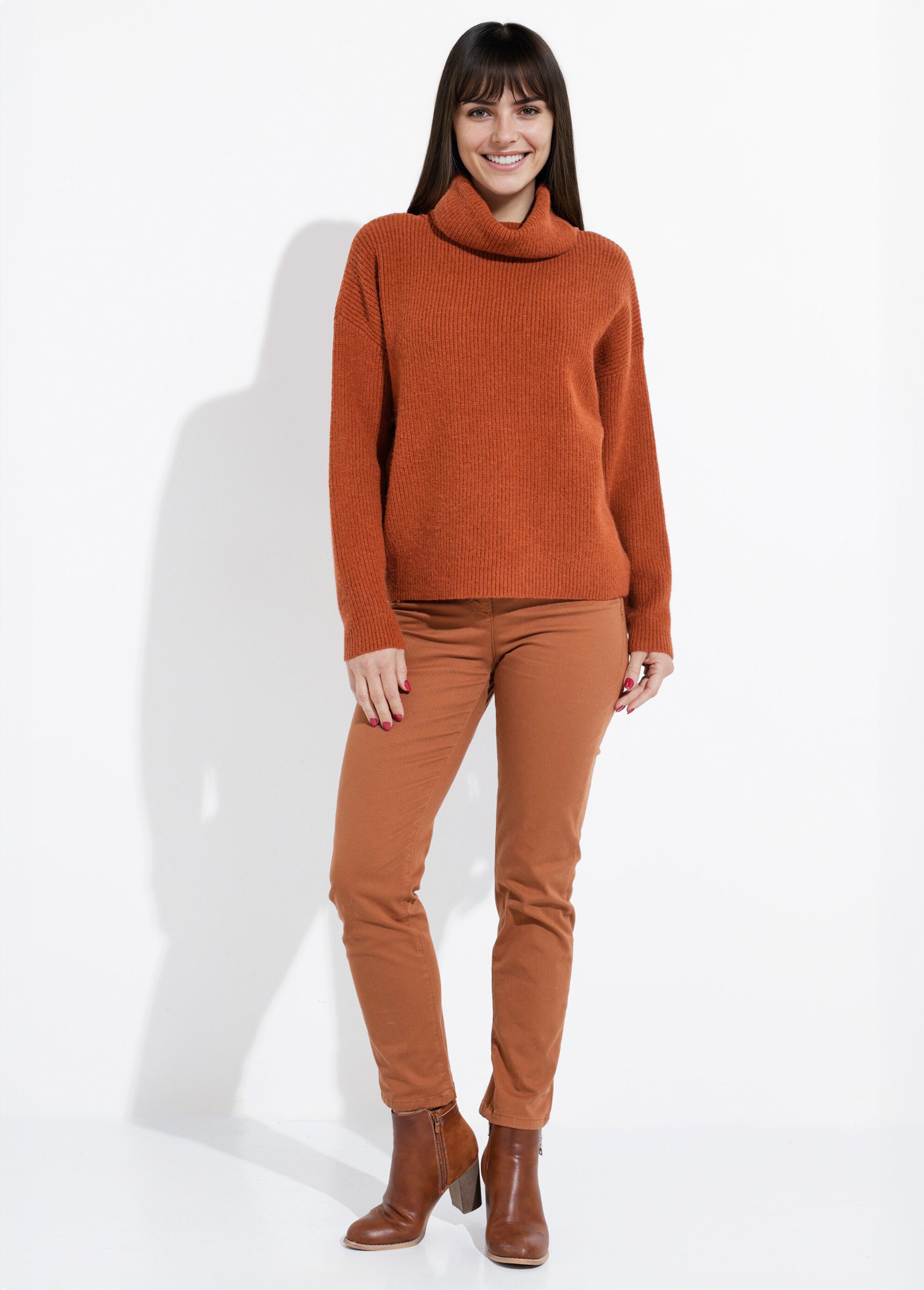 Pull en maille avec col roulé souple Femme Beige IA-W022 SF1