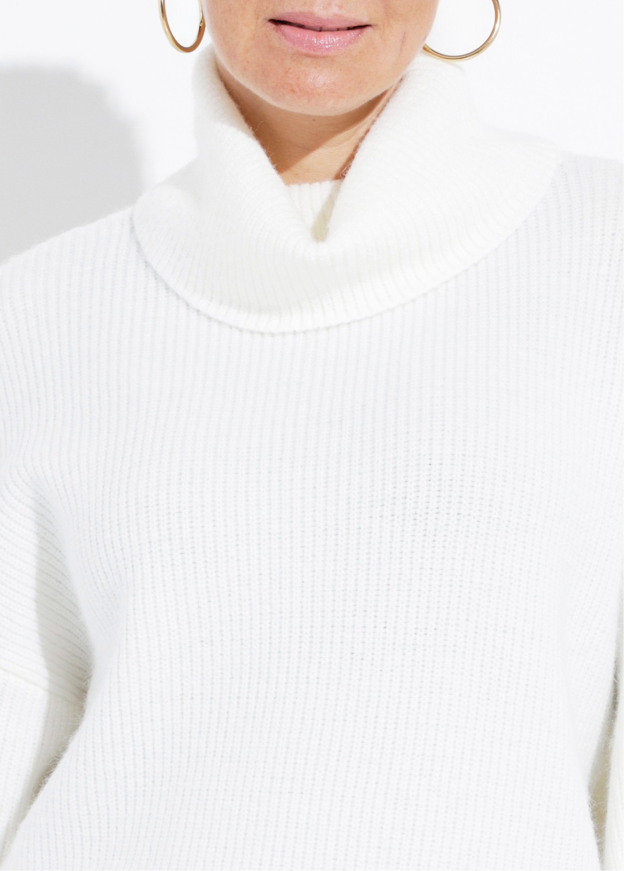 Pull en maille avec col roulé souple Femme Blanc IA-W022 DE1
