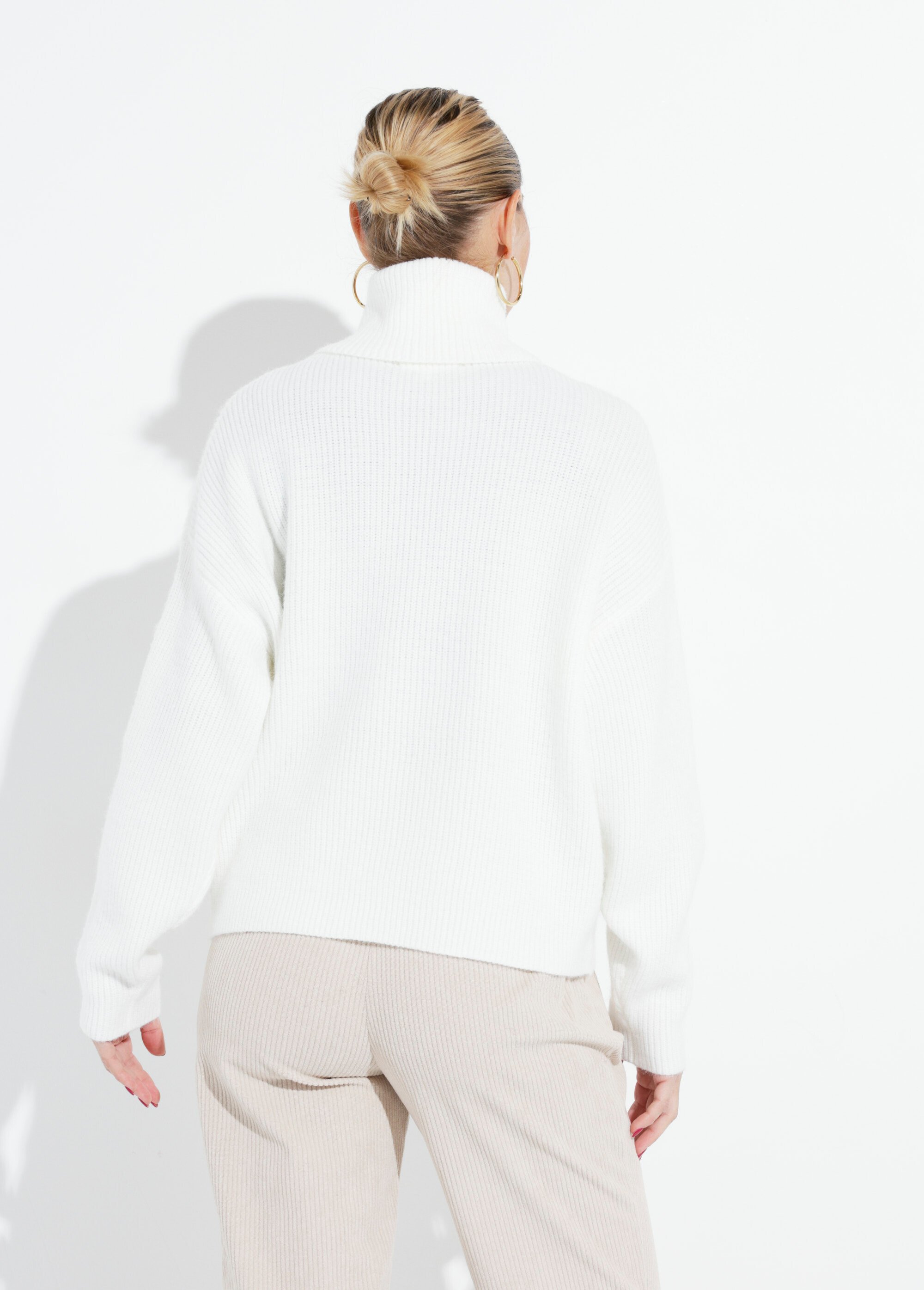 Pull en maille avec col roulé souple Femme Blanc IA-W022 DO1