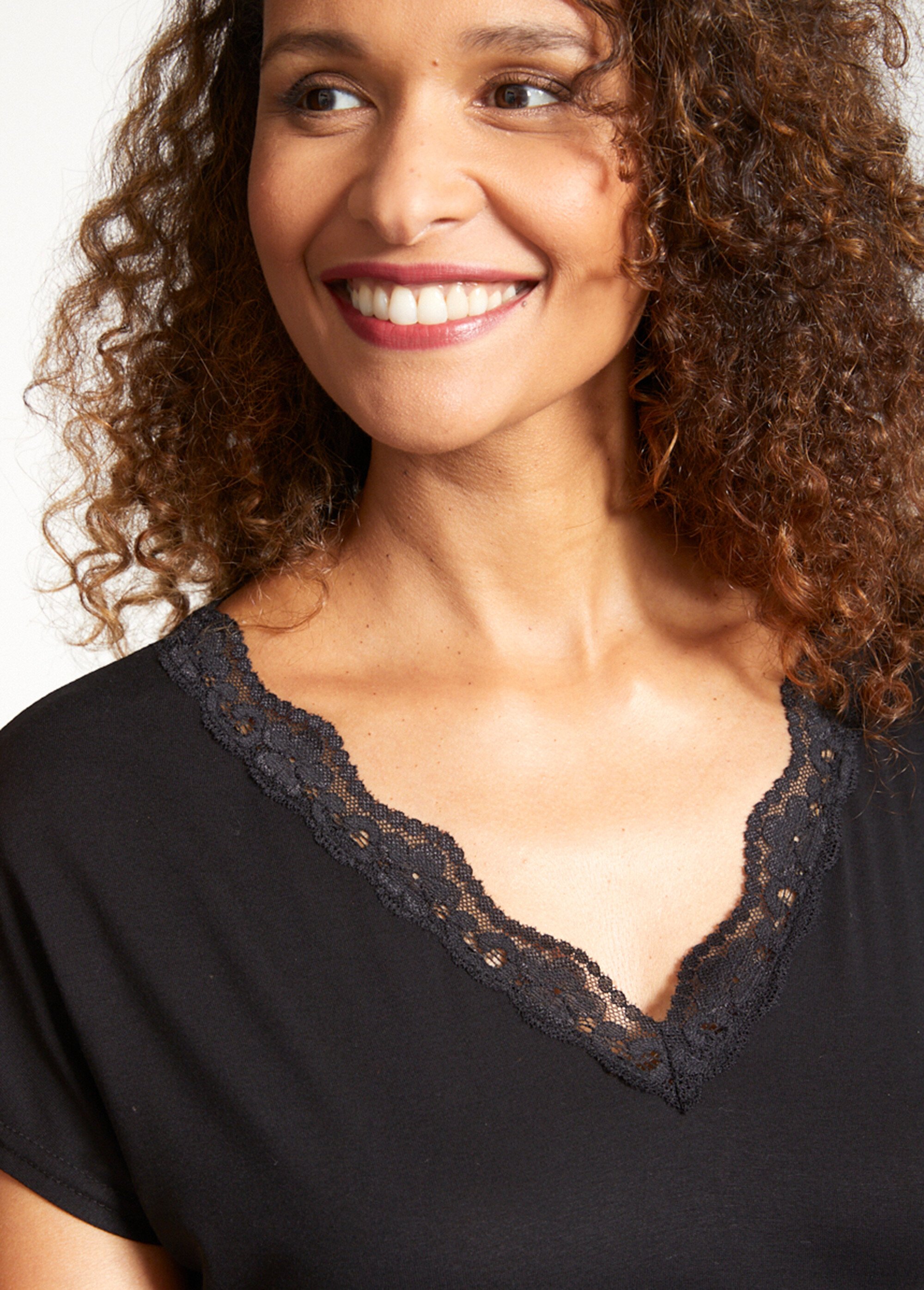 T-shirt court extensible dentelle Femme Noir CARACAS DE1