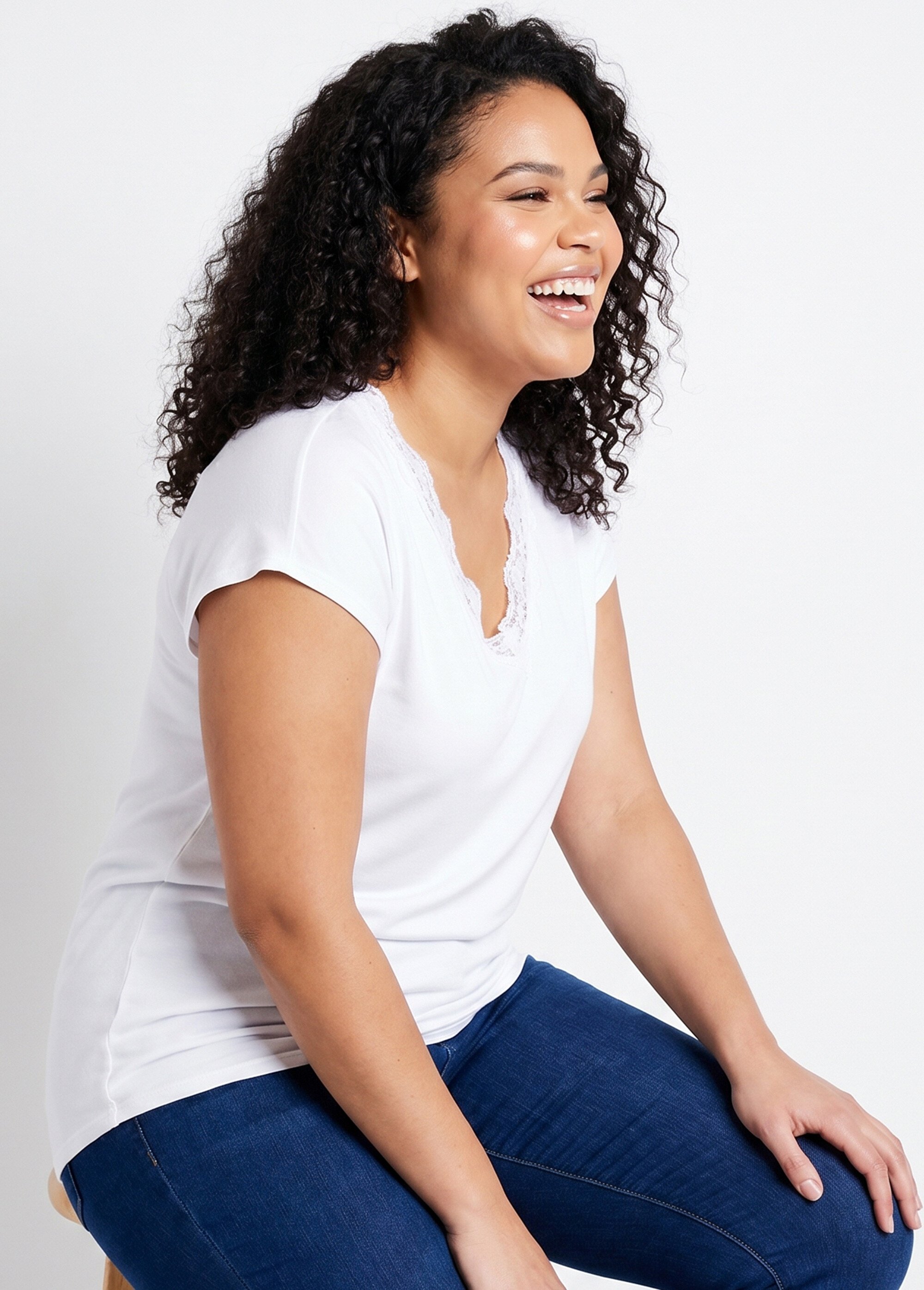 T-shirt court extensible dentelle Femme Grande Taille Blanc CARACAS MV1