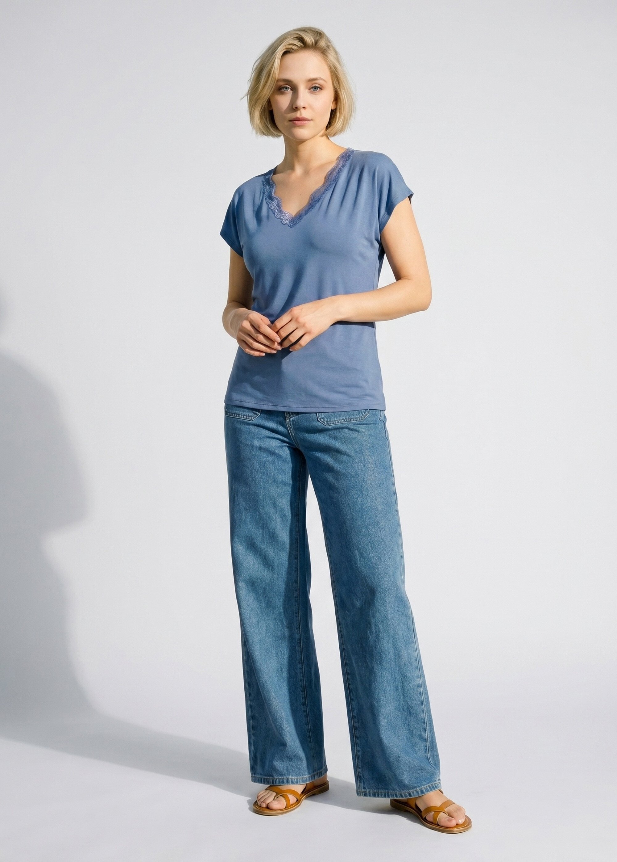 T-shirt court extensible dentelle Femme BLEU ORAGE CARACAS SI1