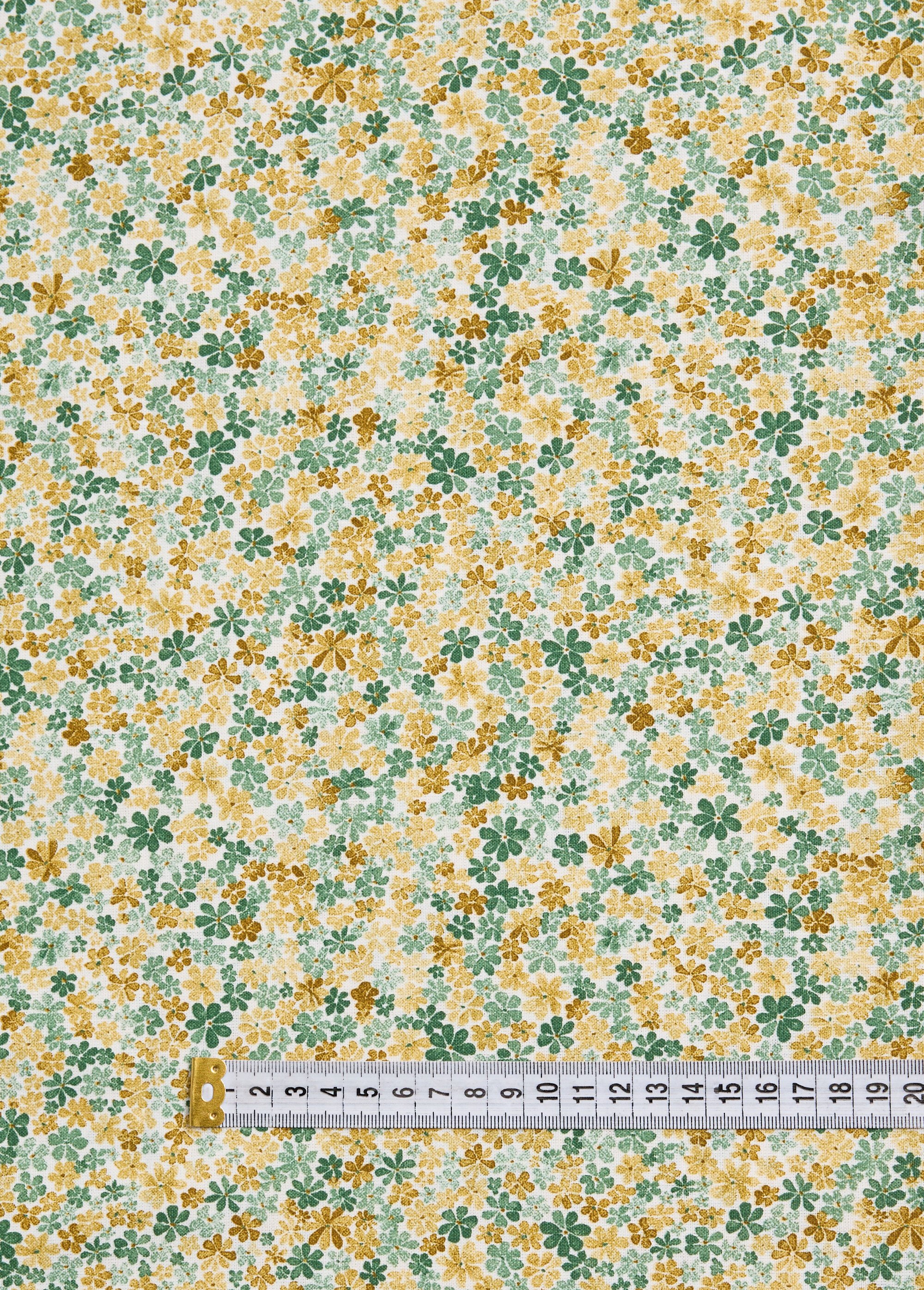 Coupon tissu motif fleuri 9V VERT COT48915 DE1