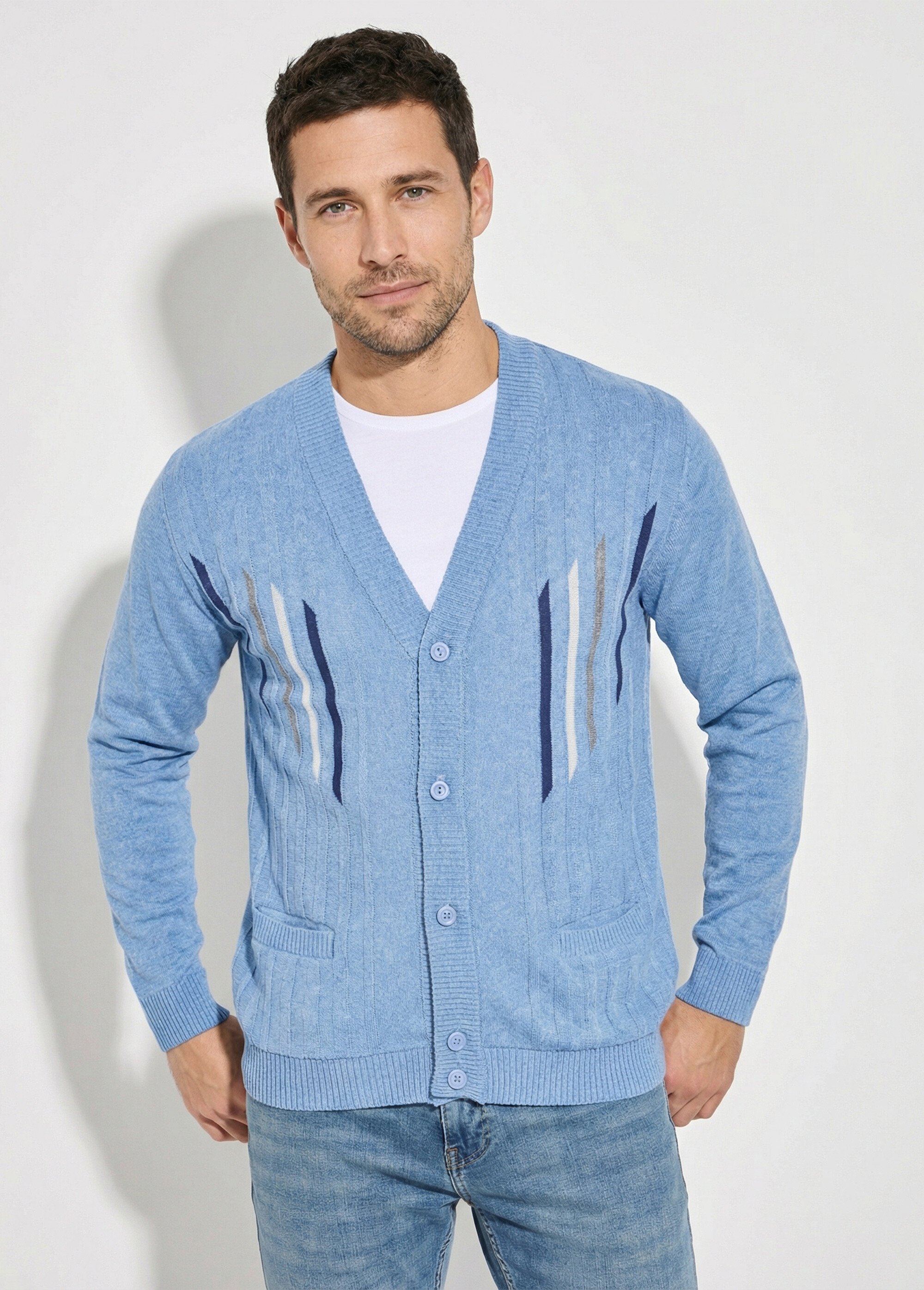 Gilet jacquard coton col V boutonné Homme Bleu FORMULE FA1